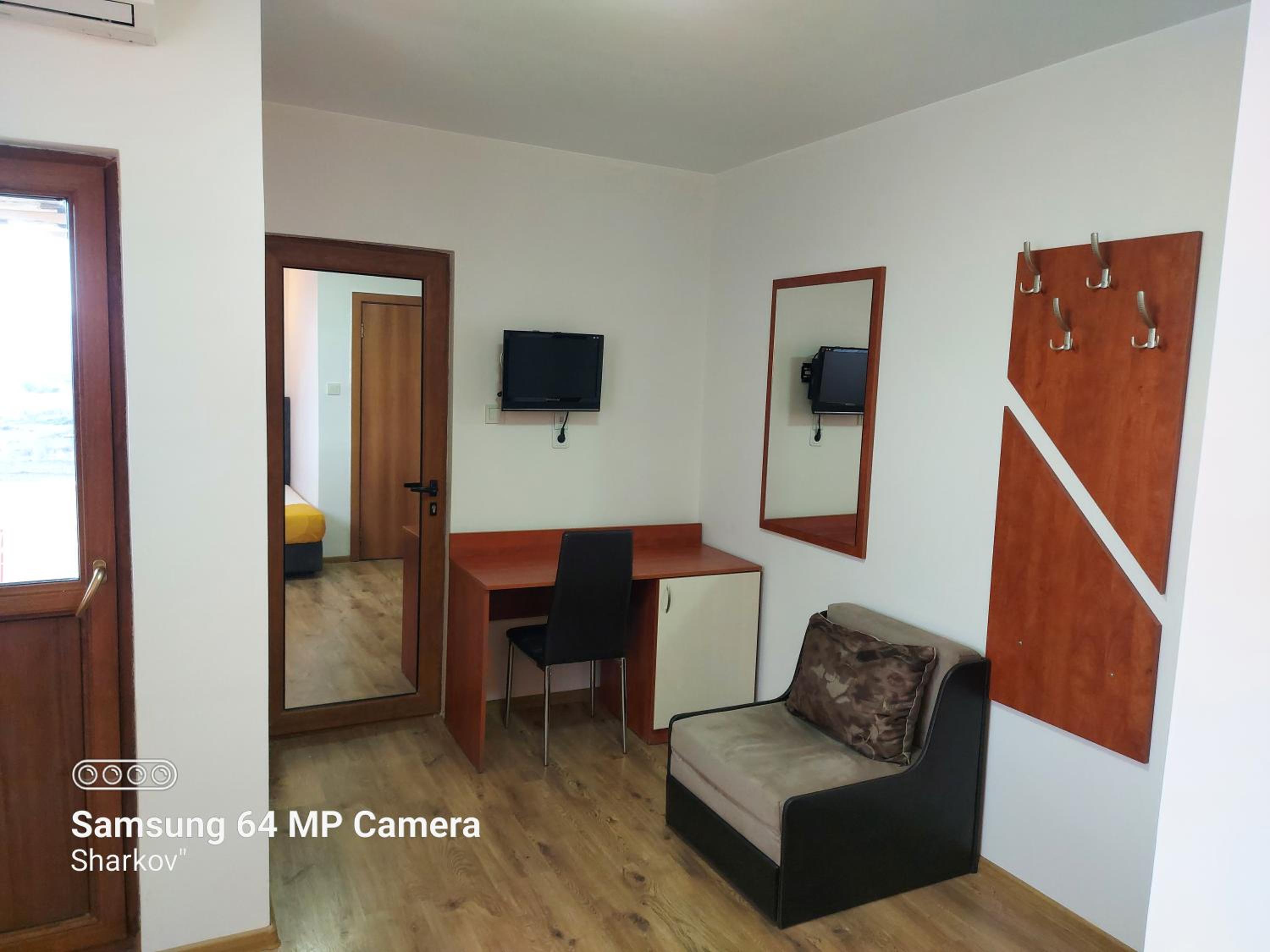 Twin Room with Balcony photo 2
