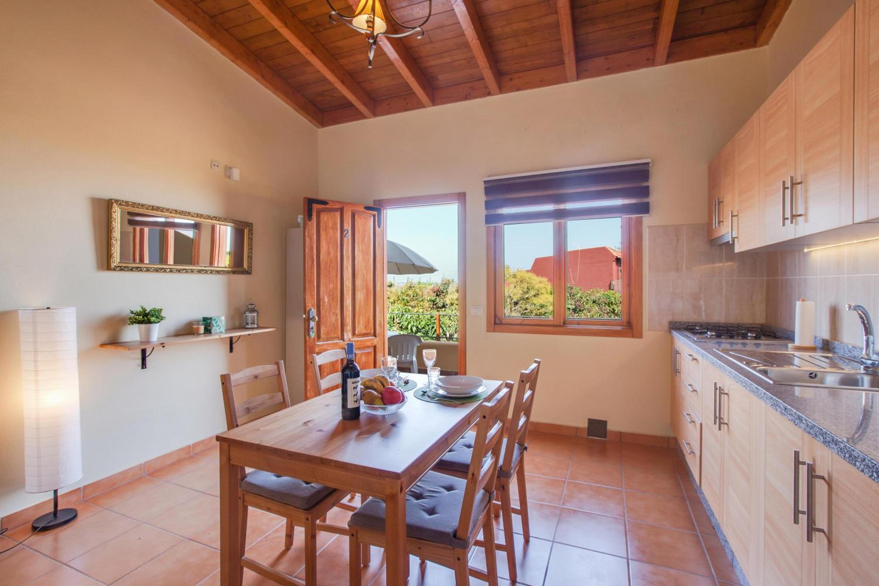 One-Bedroom House - Photo 13