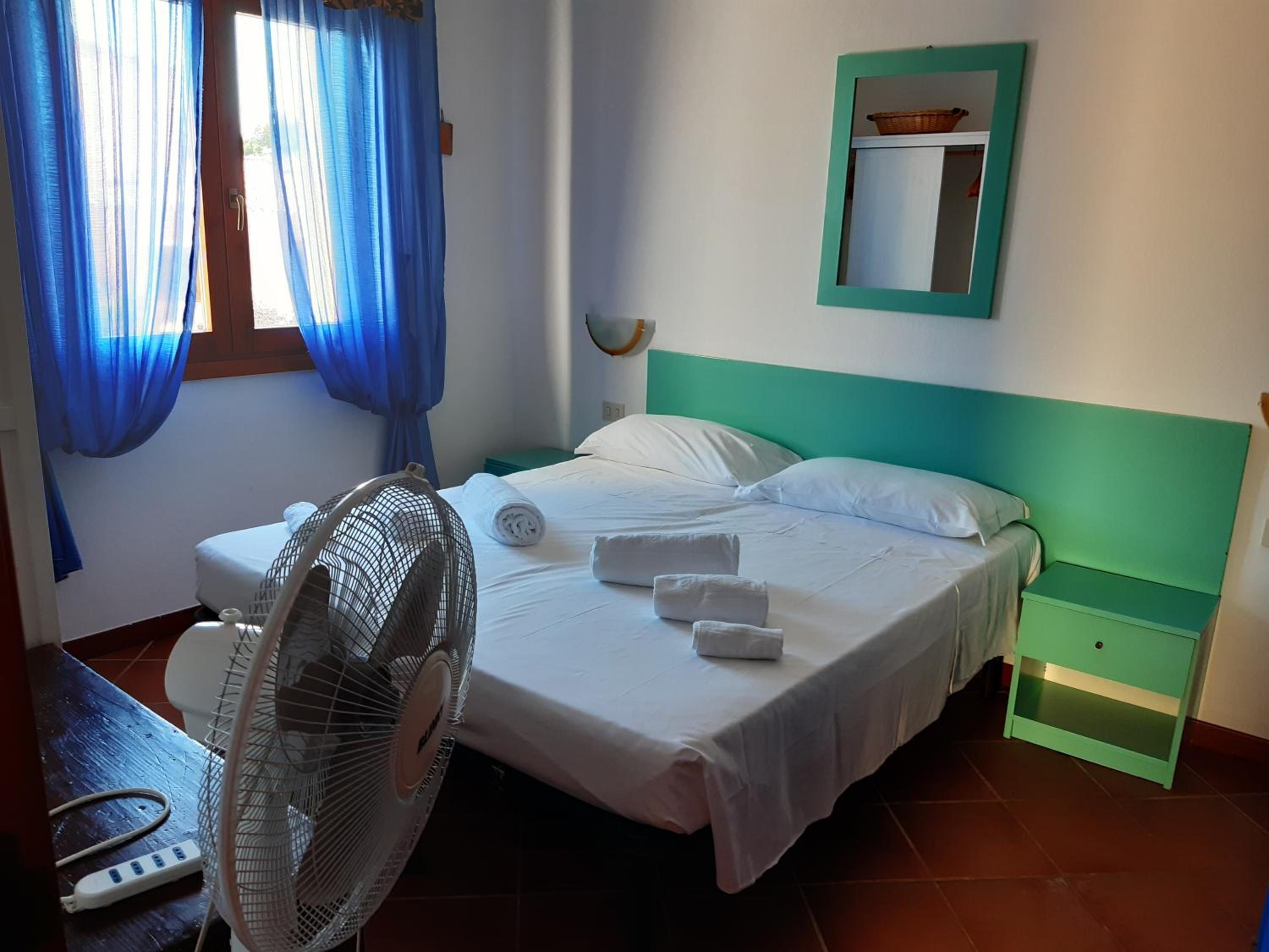 One-Bedroom Apartment with Sea View (4 Adults) photo 3