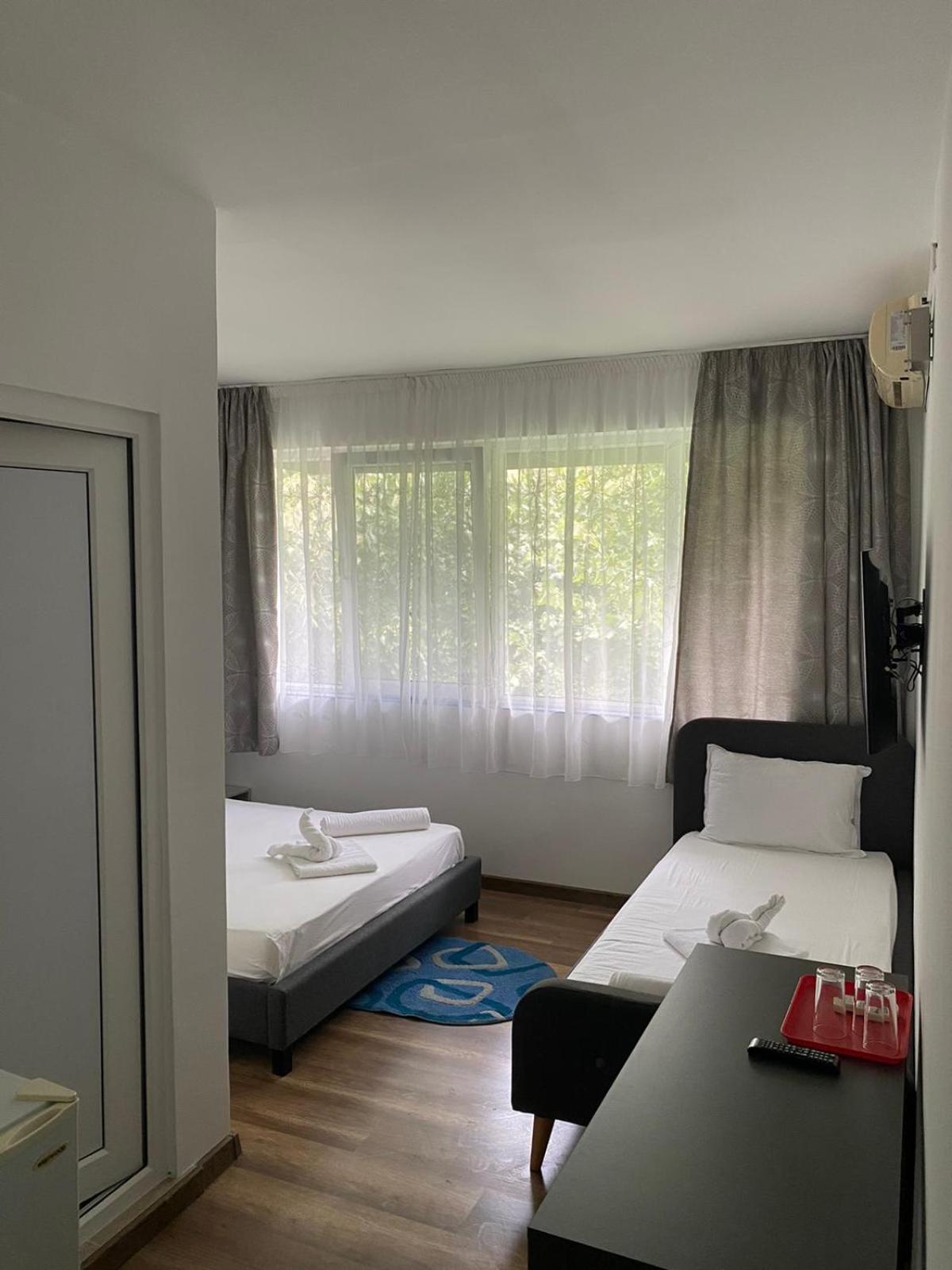 Triple Room - Photo 3