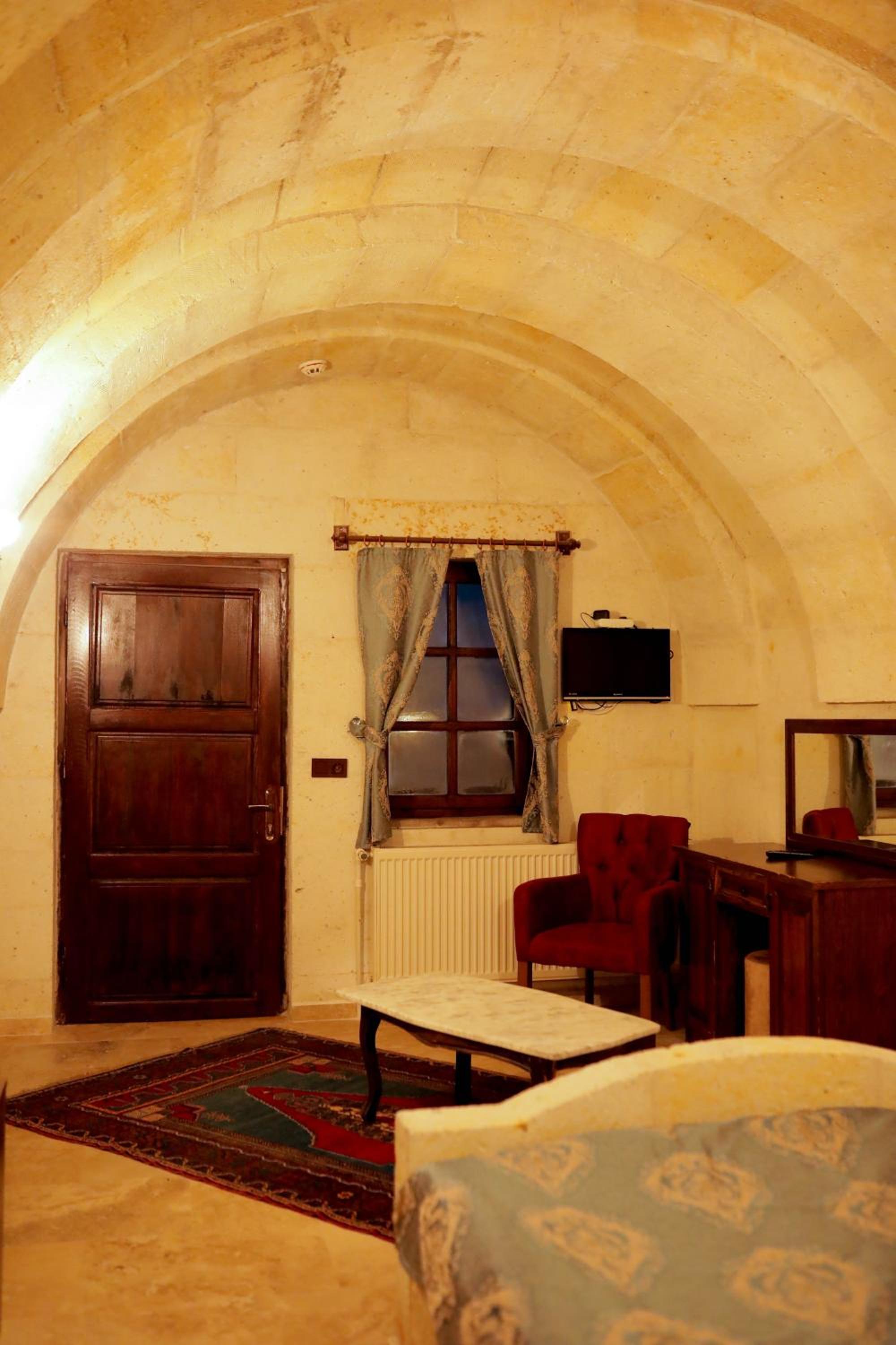 Junior Suite - Photo 2