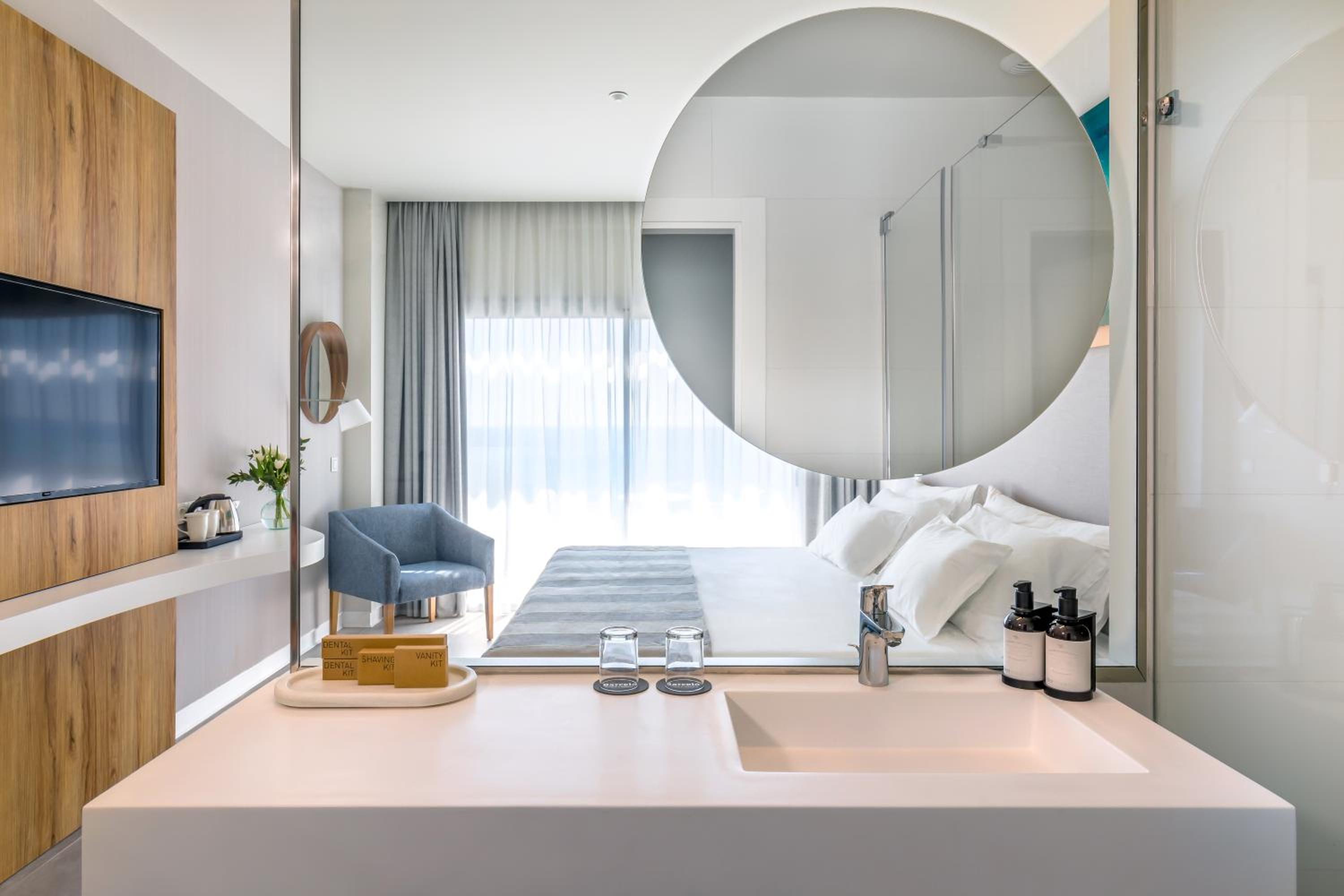 Double Or Twin Room - Photo 3