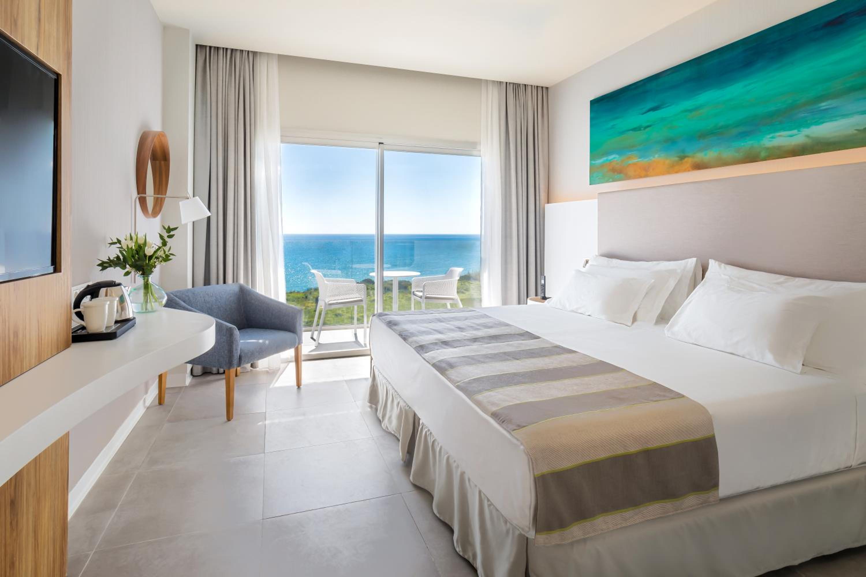 Double Room With Front Sea View photo 3