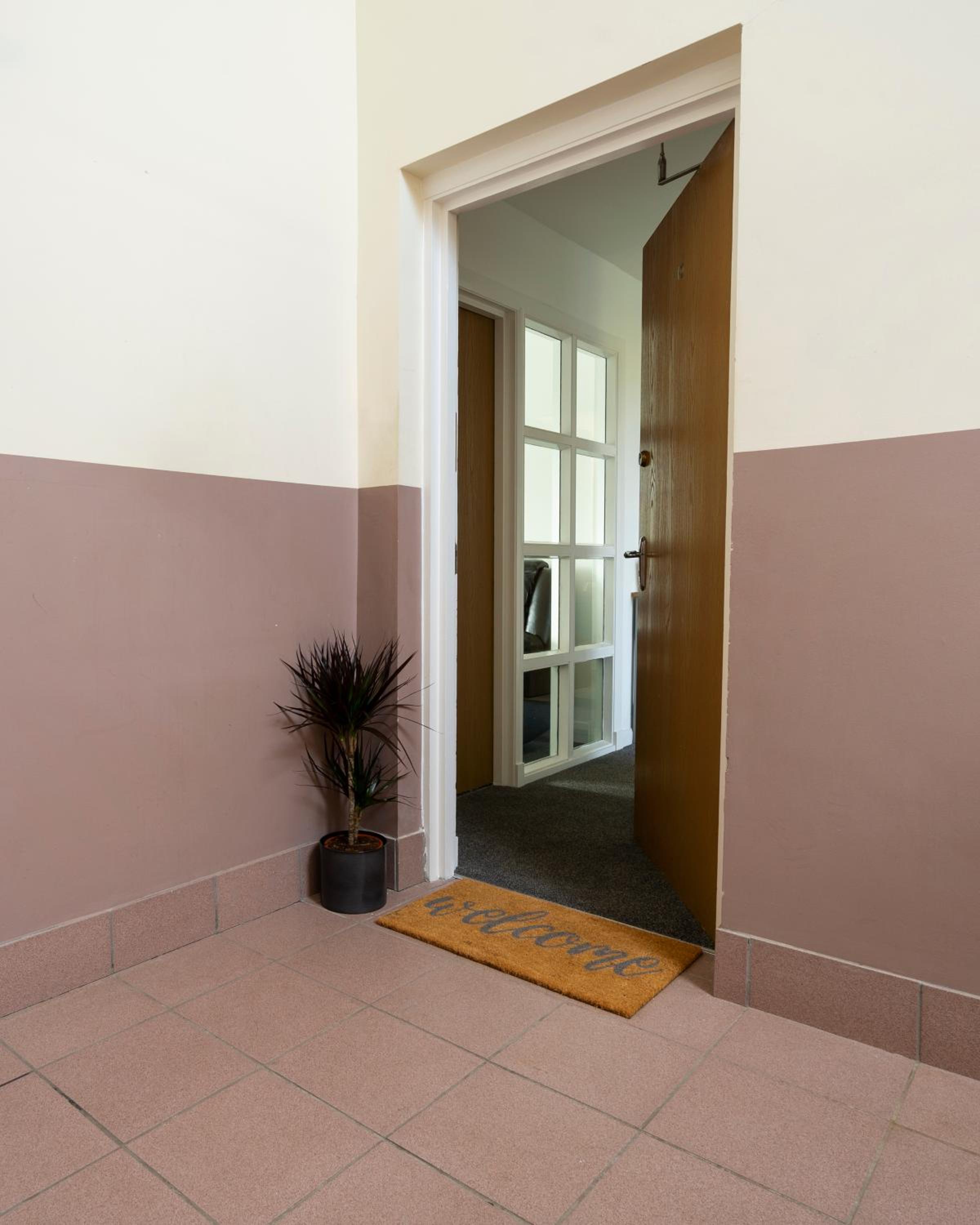 Two-Bedroom Apartment - Photo 1