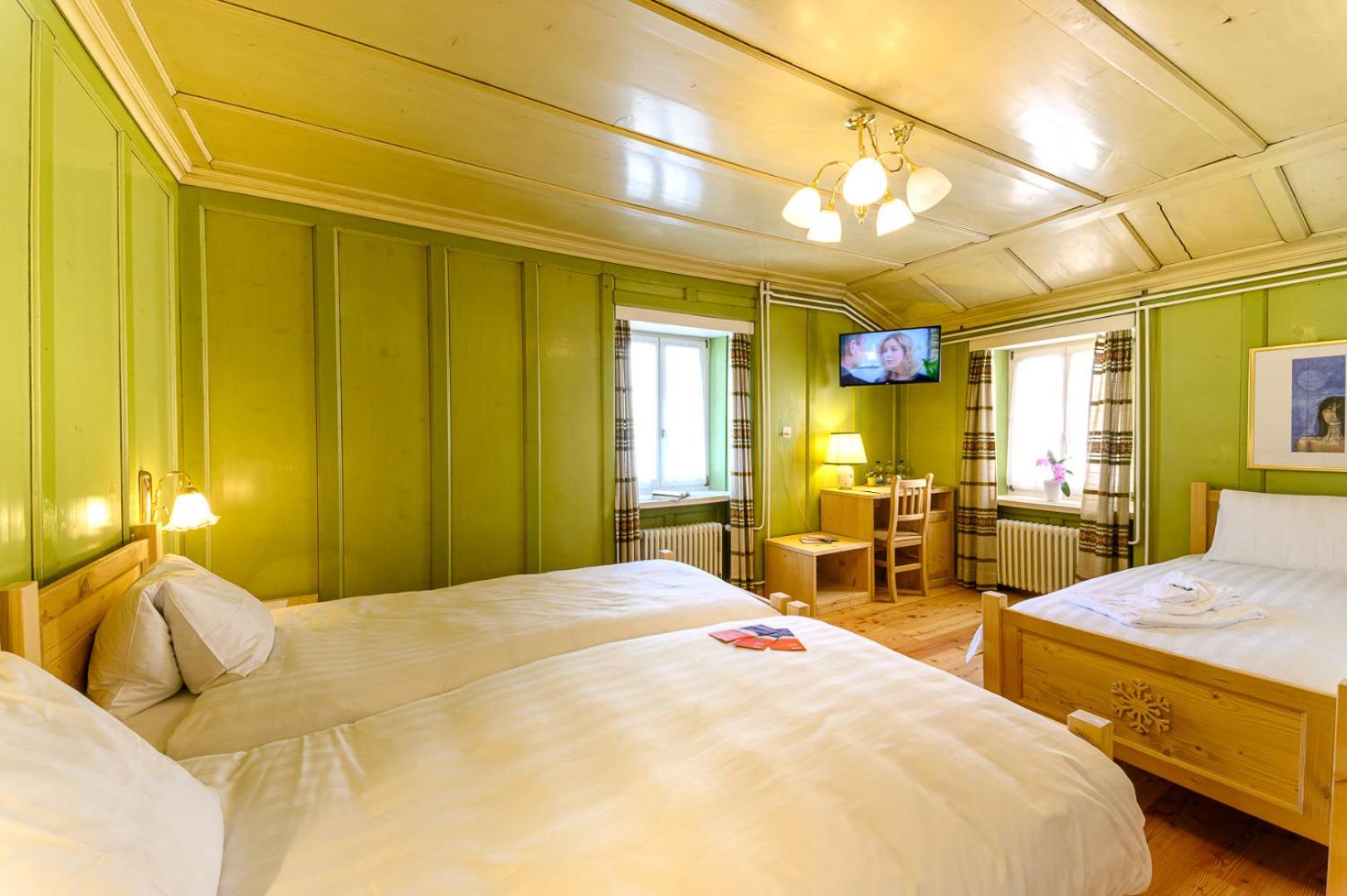 Classic Triple Room - Photo 6
