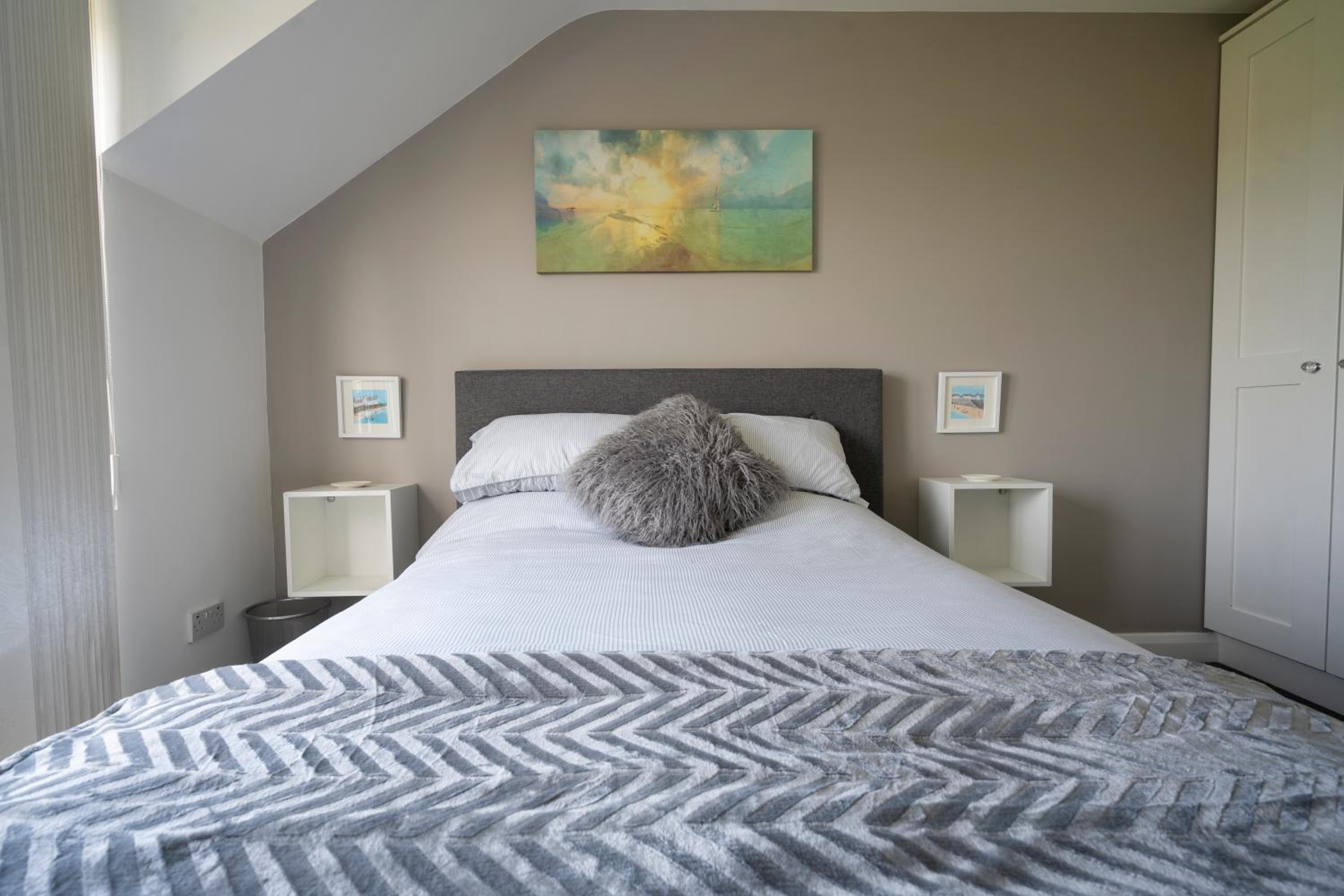 Two-Bedroom Apartment - Photo 22