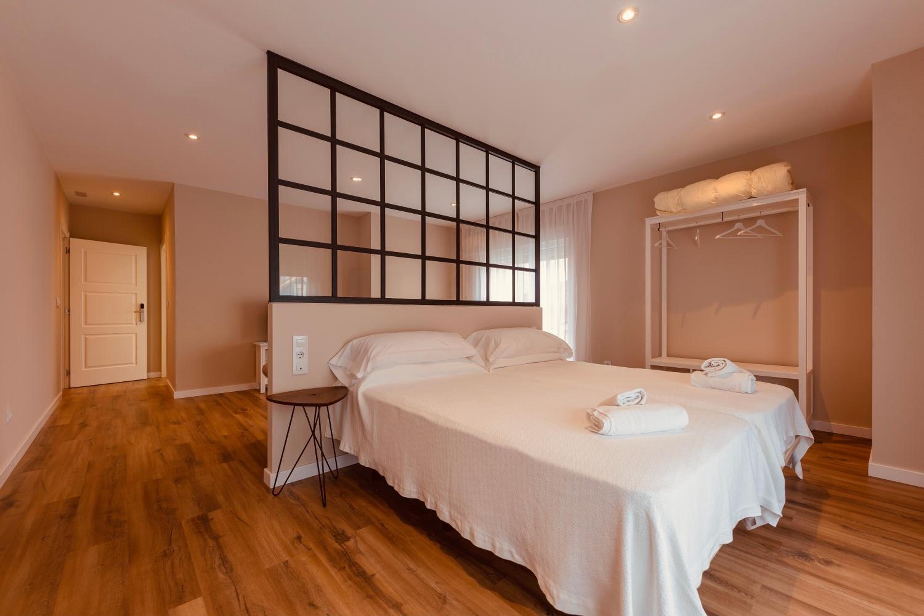Deluxe Suite with Spa Bath