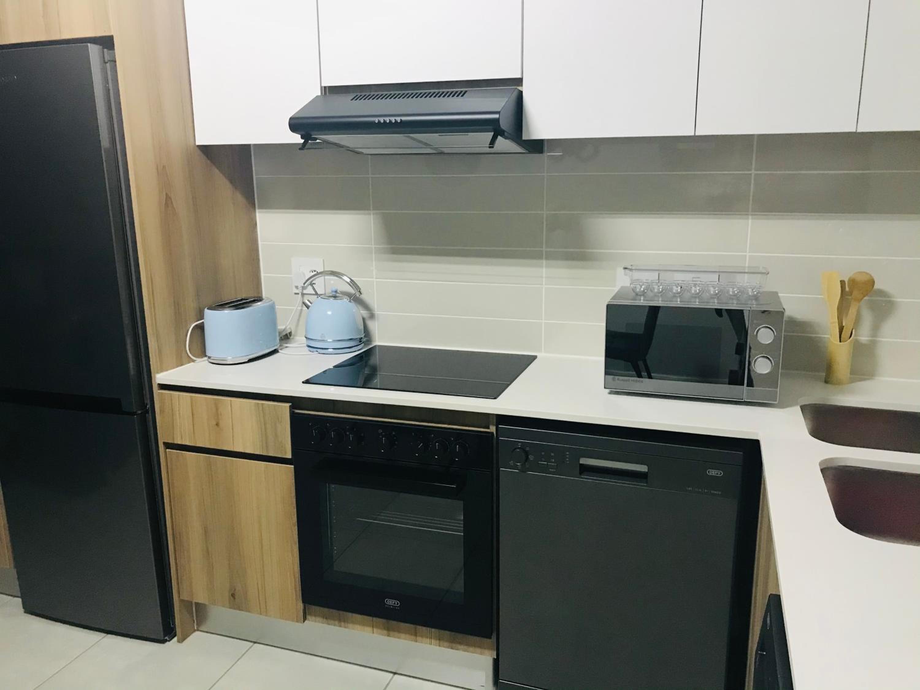 Two-Bedroom Apartment - Photo 2