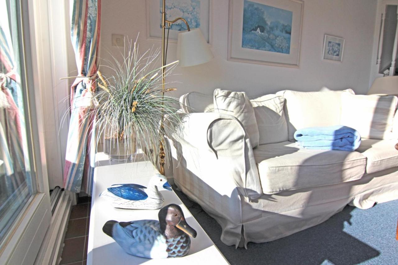 Apartment with Balcony - Photo 1
