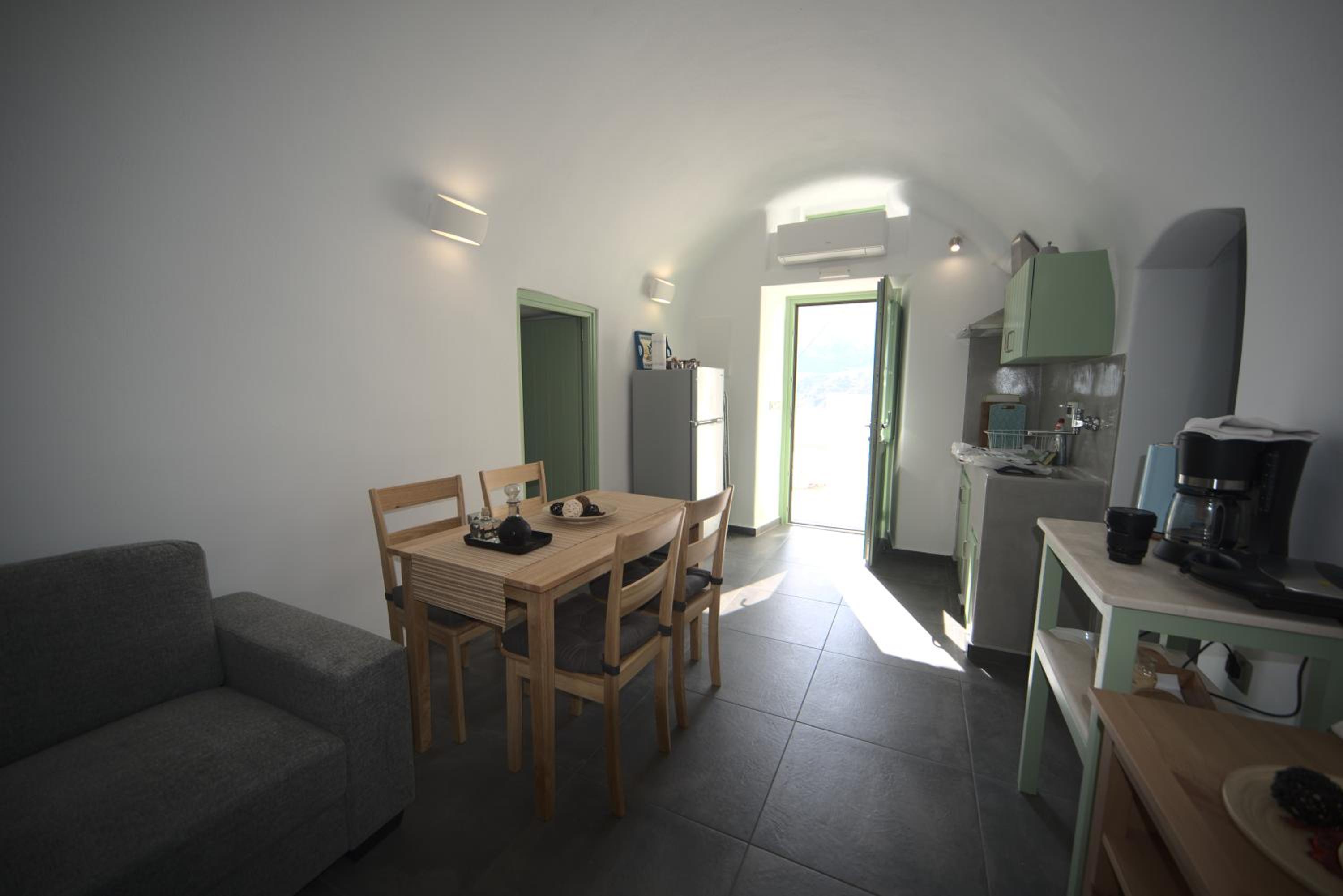 Two-Bedroom House photo 3
