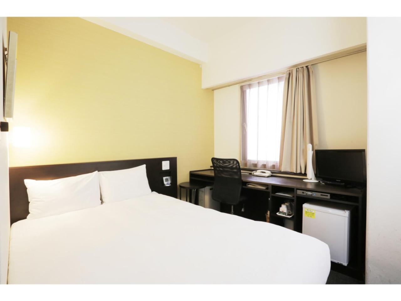 Double Room - Non-Smoking  photo 1