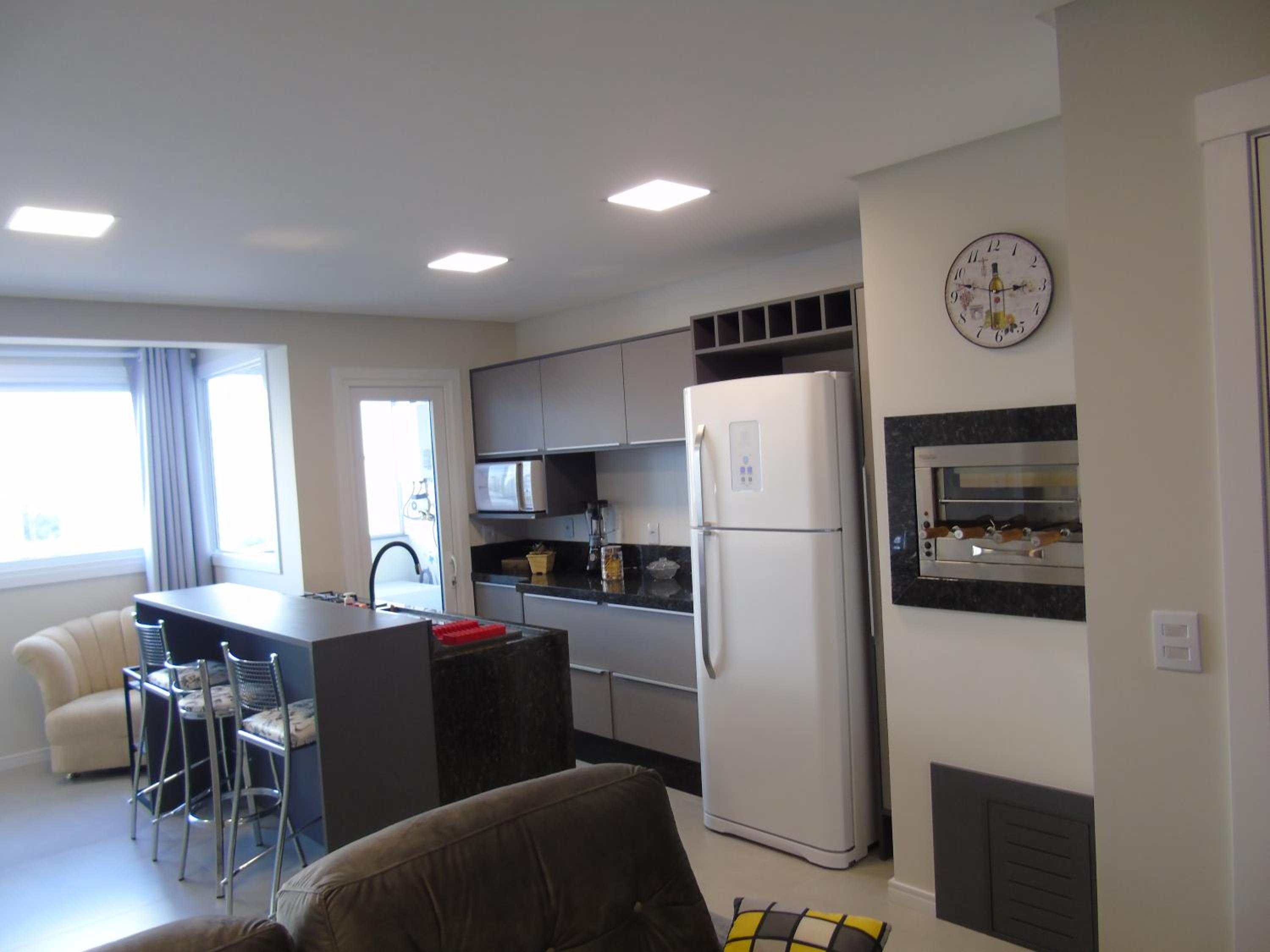 One-Bedroom Apartment - Photo 18