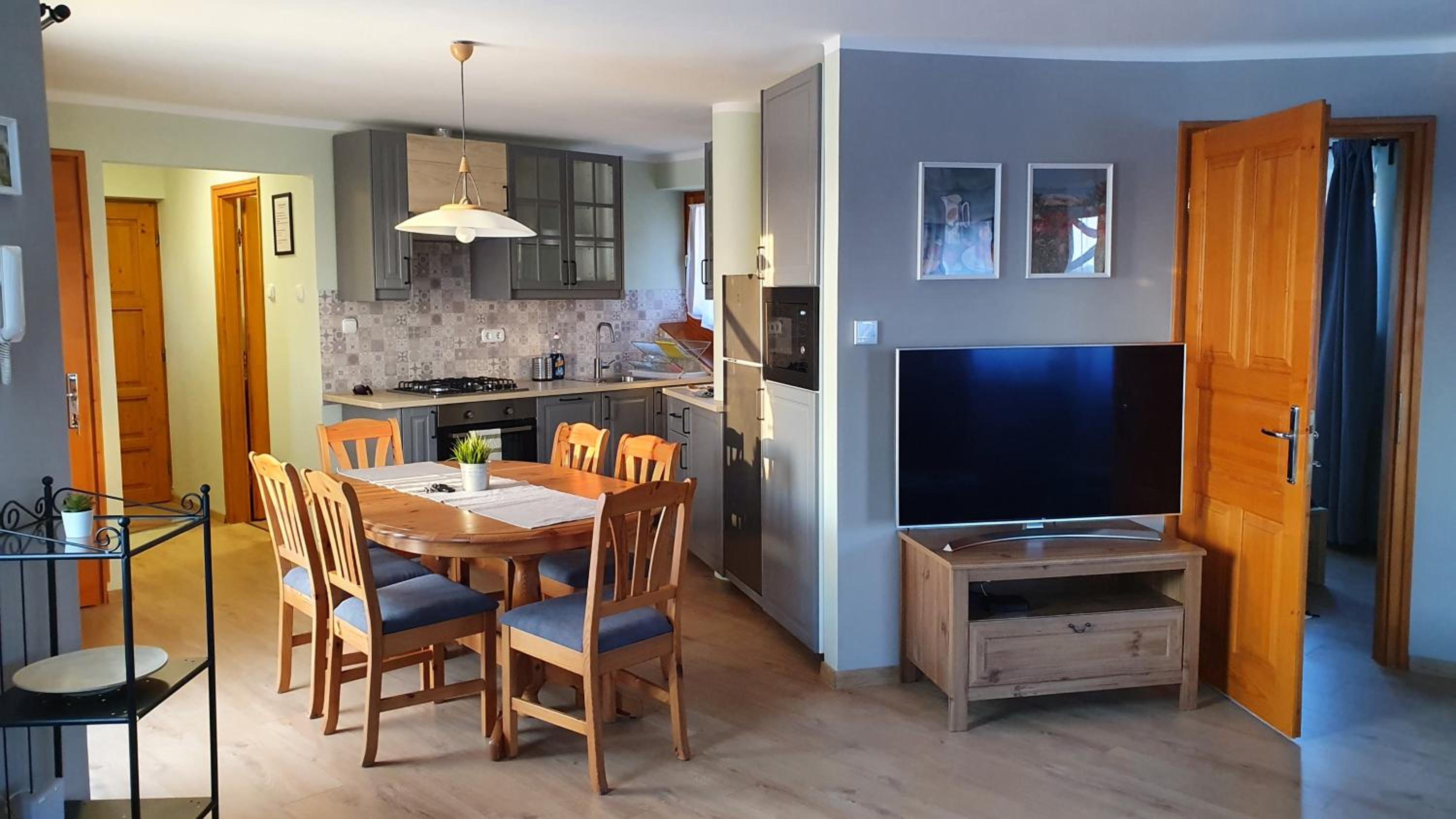 Apartment - Split Level - Photo 36