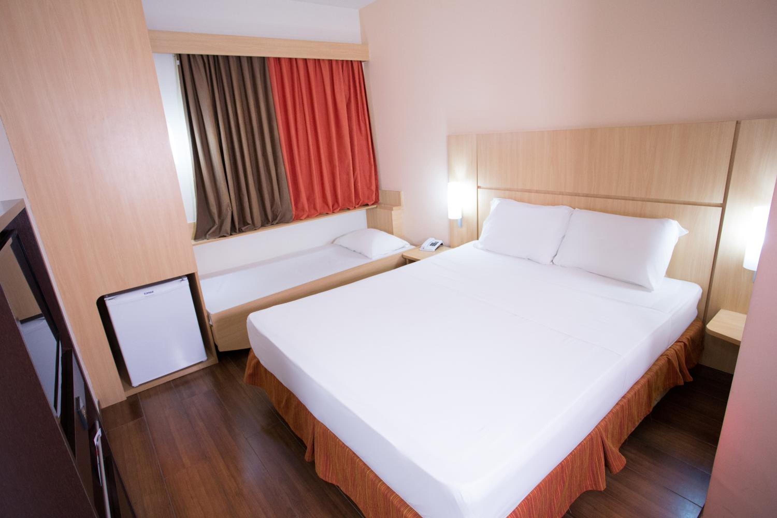 Standard Double Room with Child Bed photo 2