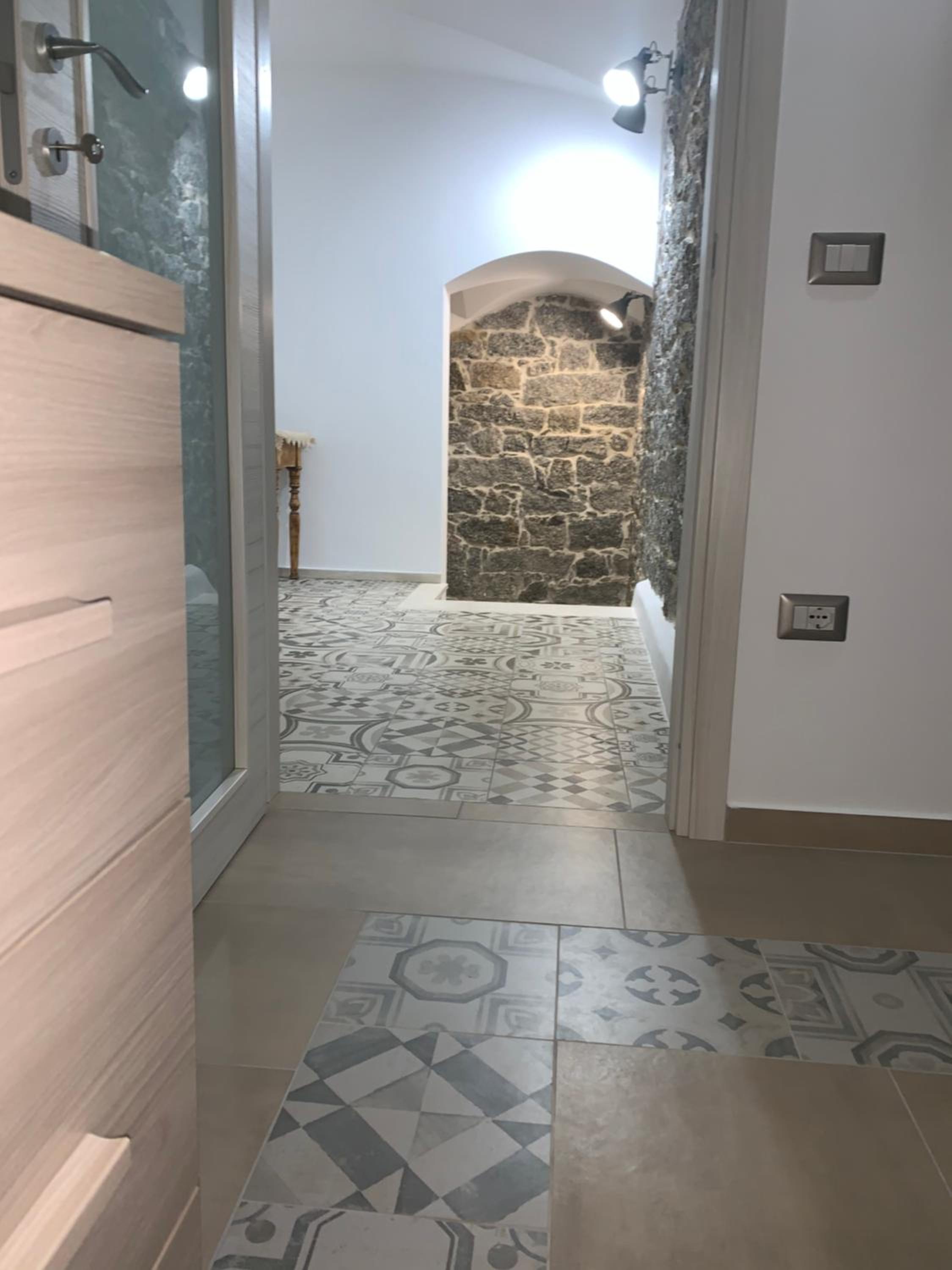 Triple Room - Photo 11