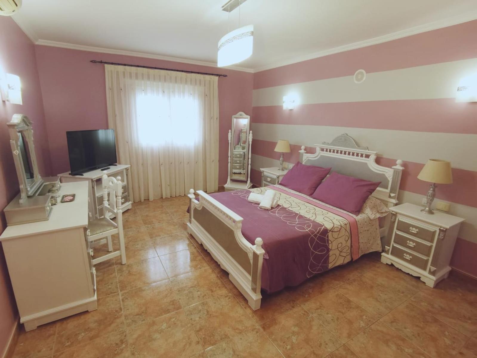 Casa de cuatro habitaciones