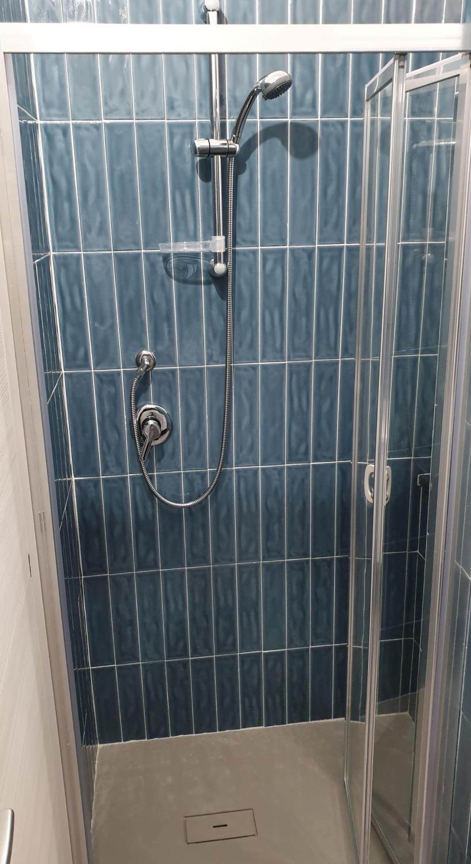 Deluxe Triple Room - Photo 10