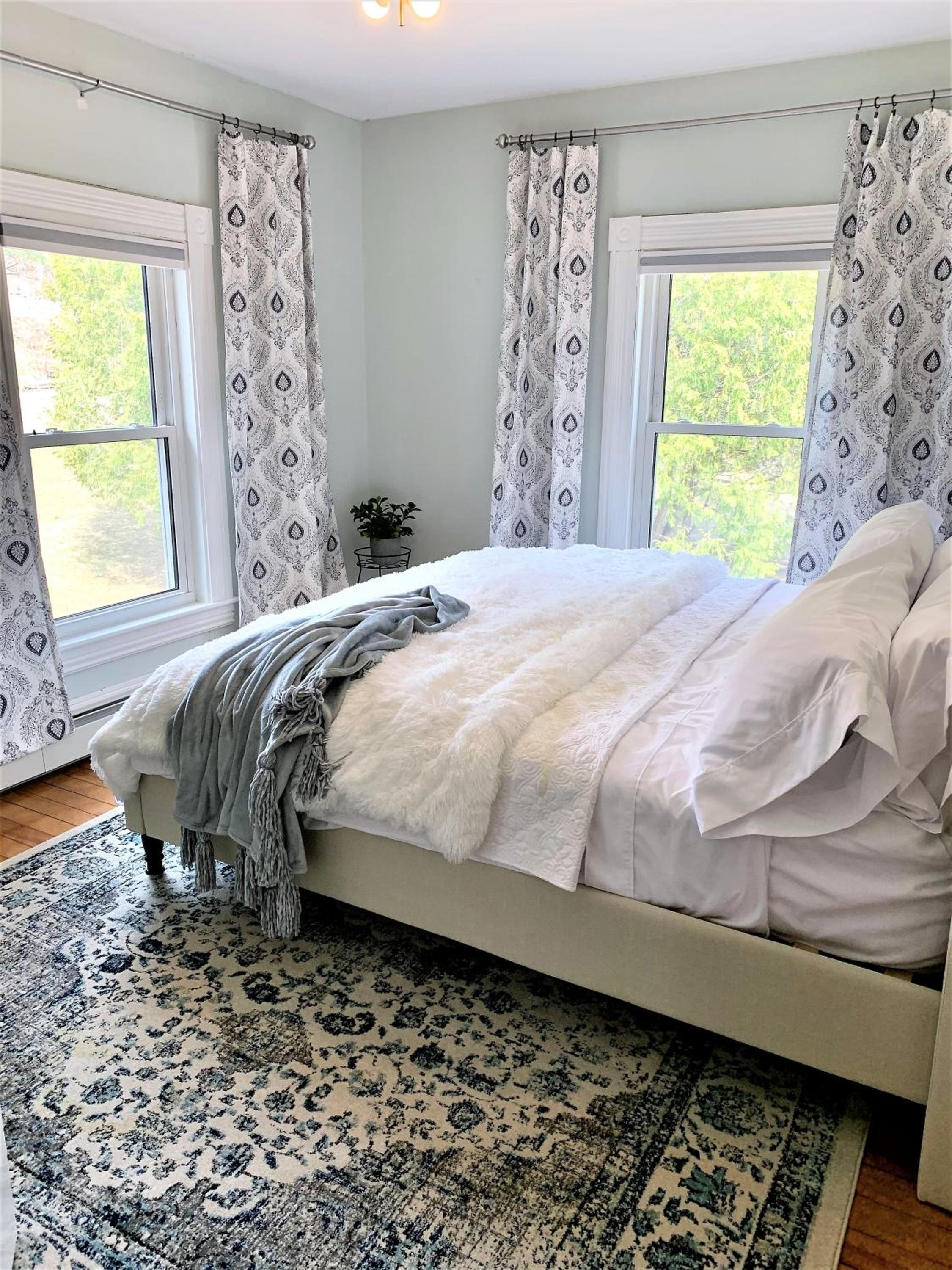 King Suite - 2nd Floor
