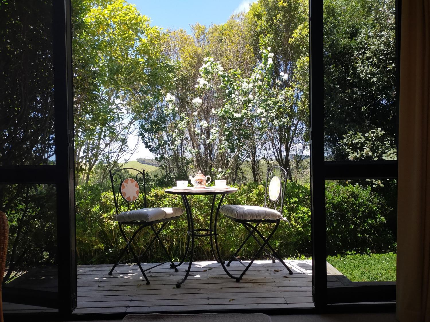 Queen Room with Garden View - Photo 2
