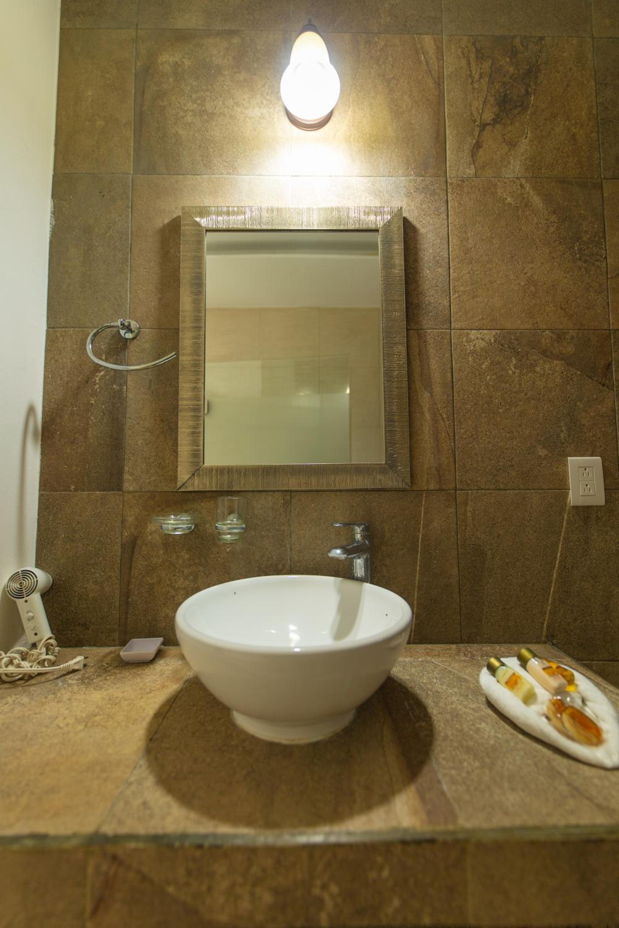 Palapa King Suite Pool View photo 3