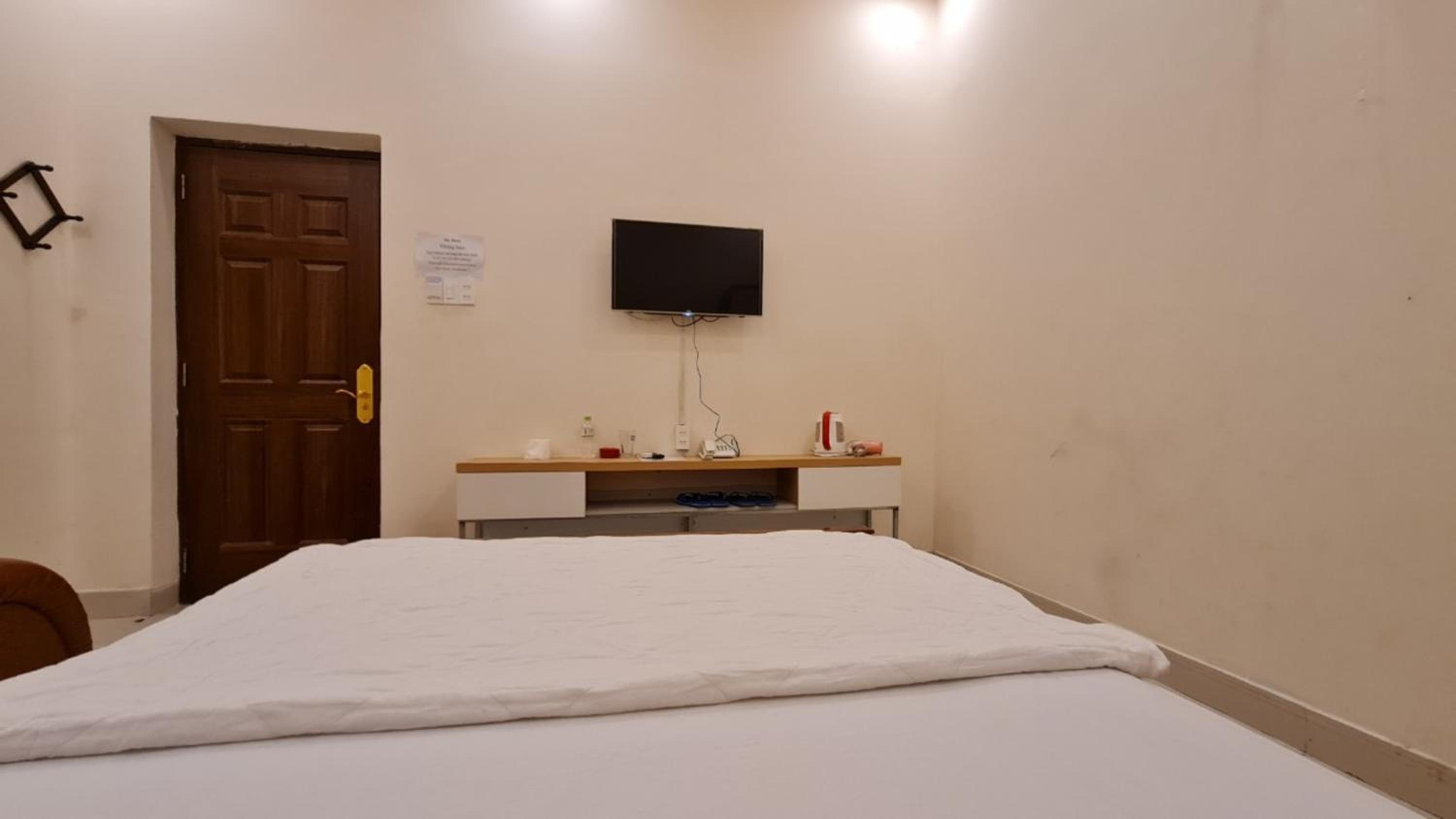 Standard Double Room - Photo 4