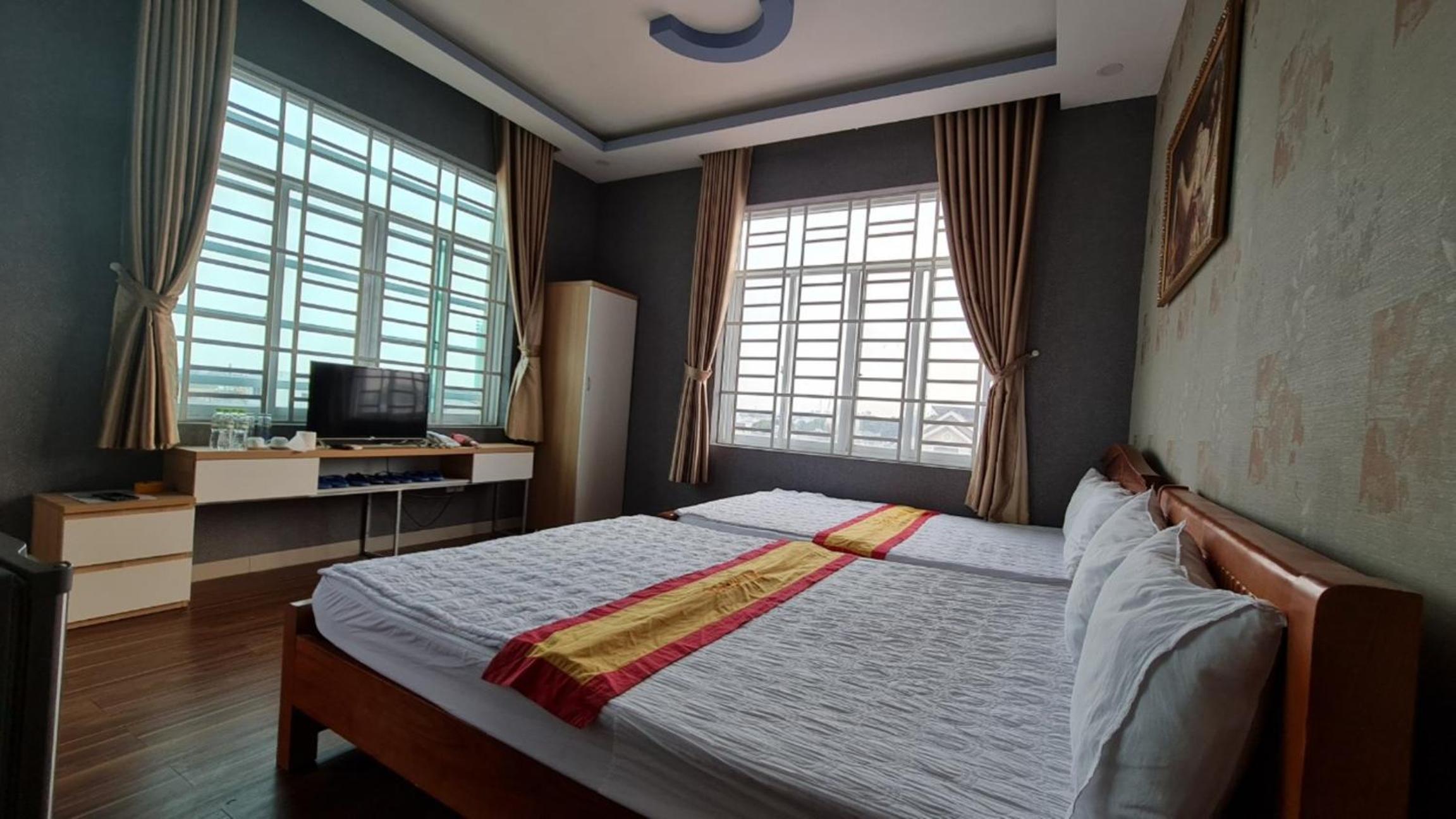 Superior Quadruple Room - Photo 4