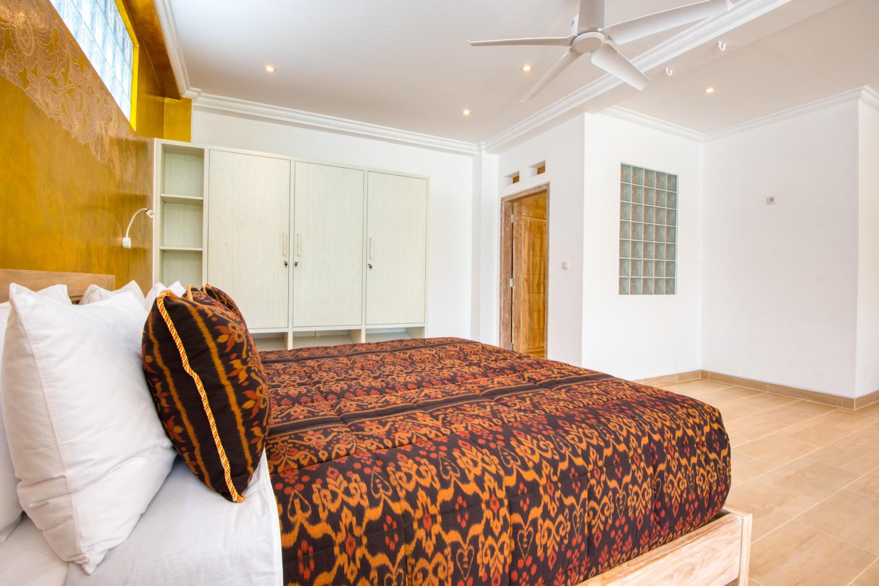 Wake Up in Paradise Lebah Villa V  Suite with Private Pool