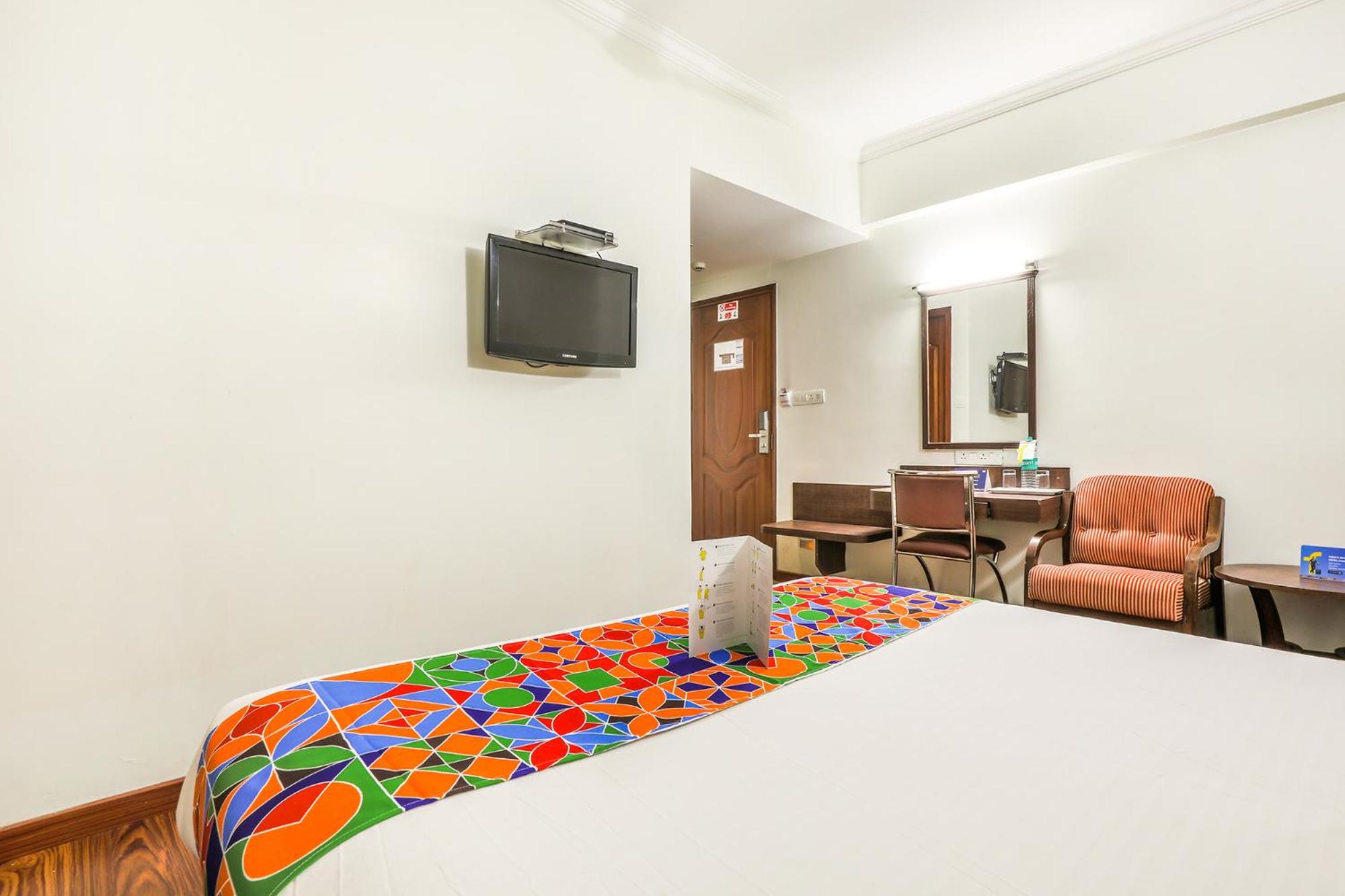 Deluxe Room - Photo 1