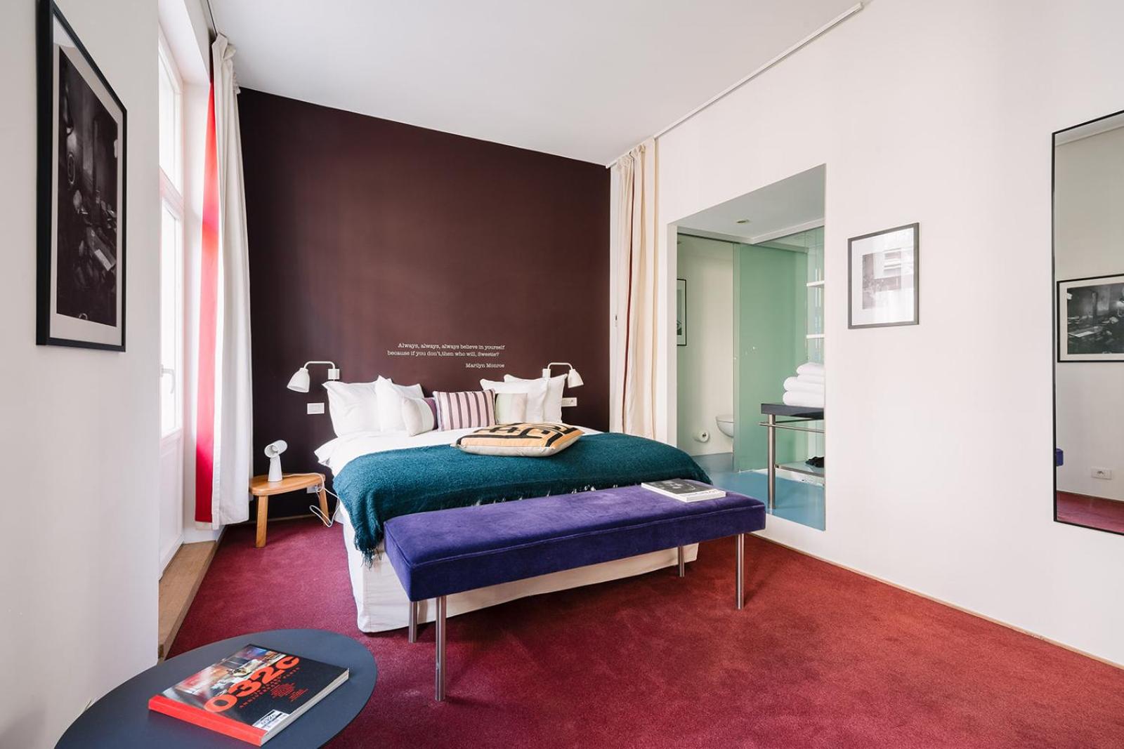 King Room With Balcony