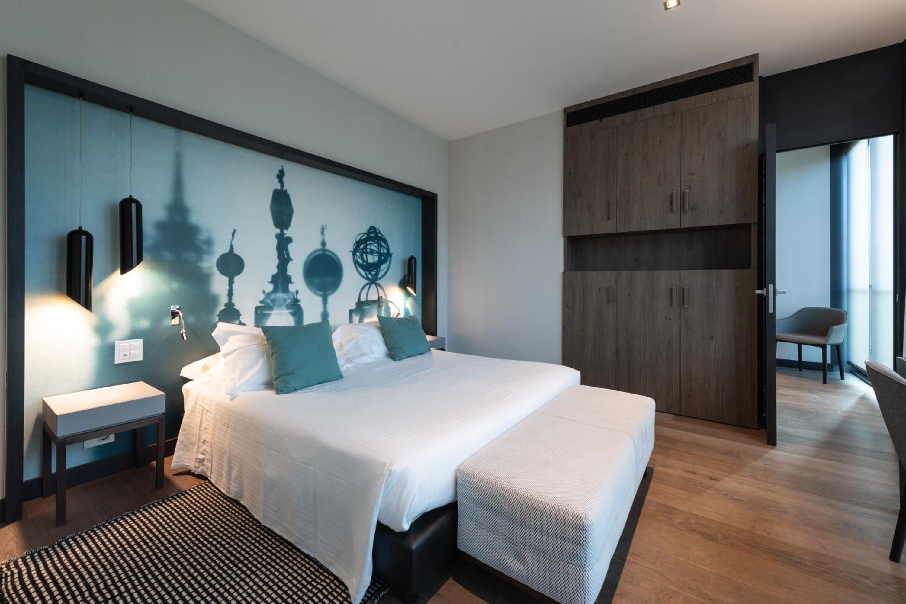 Superior Two-Bedroom Suite - Photo 1