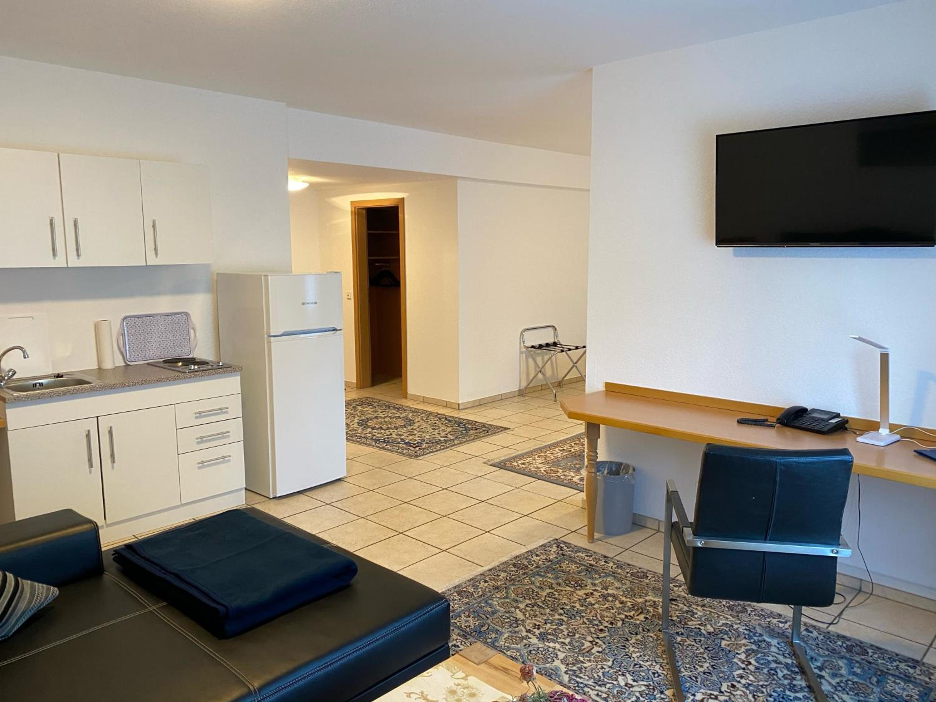Standard Double Suite