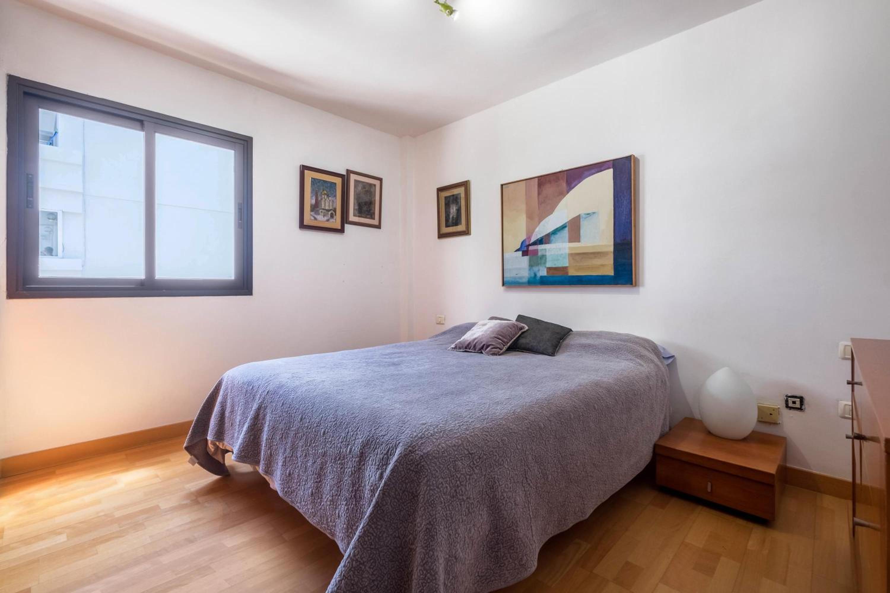 Three-Bedroom Premium Apartment with Balcony thumbnail 6