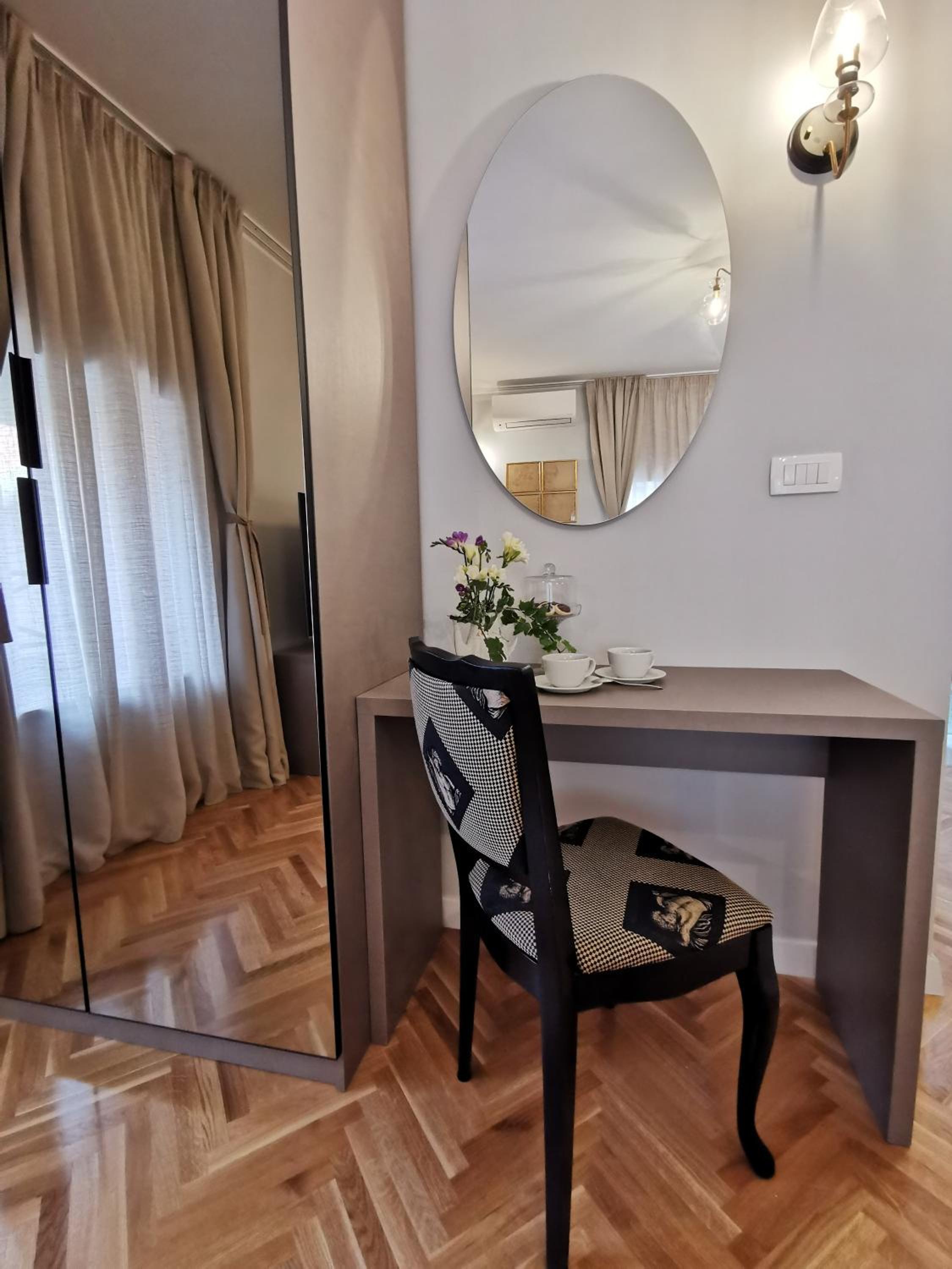 Deluxe Double Room - Photo 1