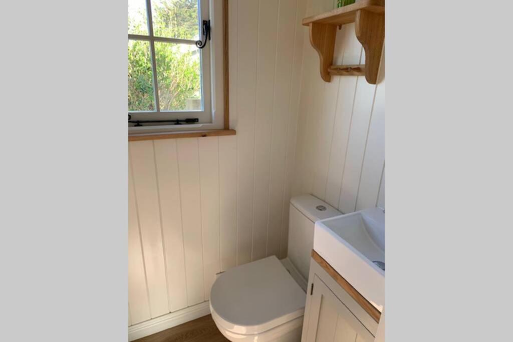 One-Bedroom House photo 2