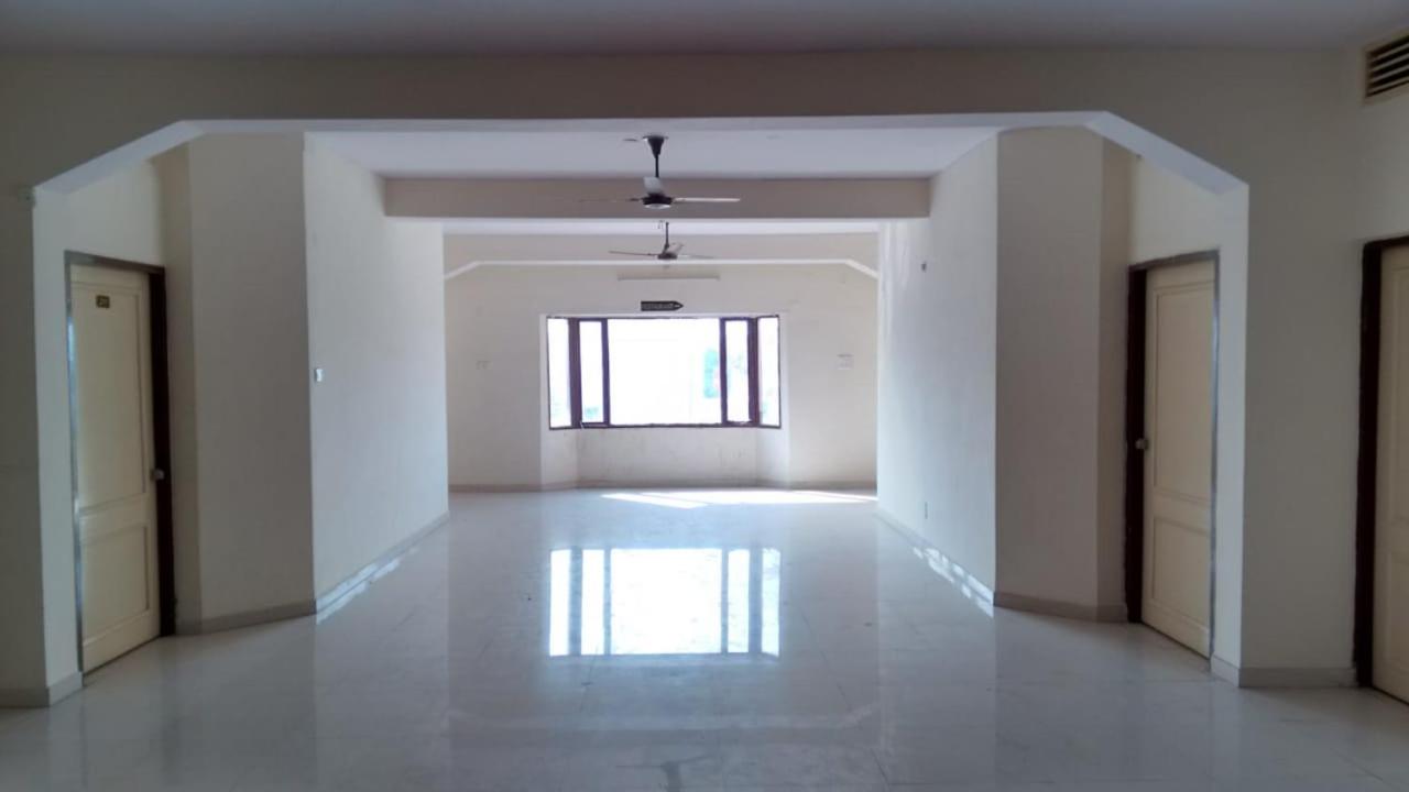Budget Double Room - Photo 5
