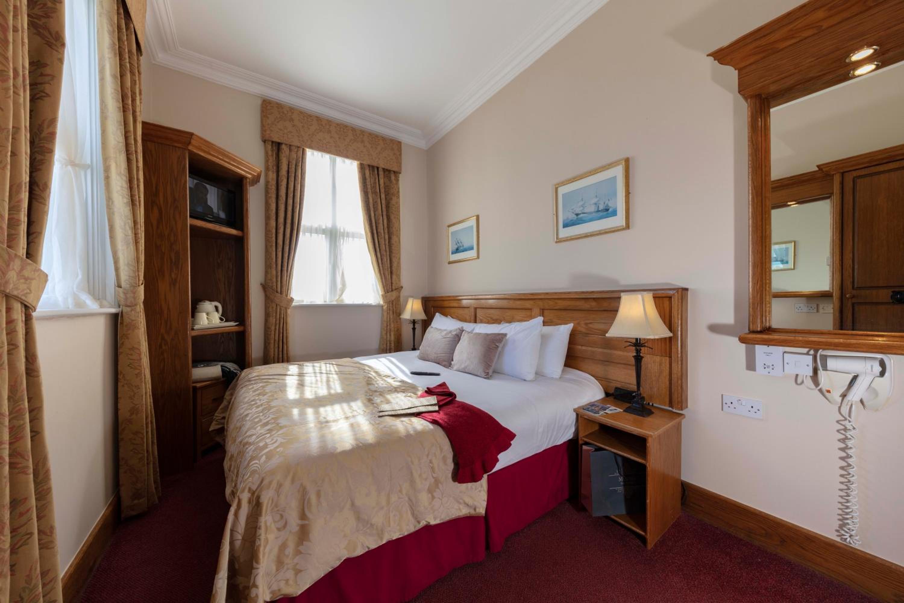 Double Room - Photo 3