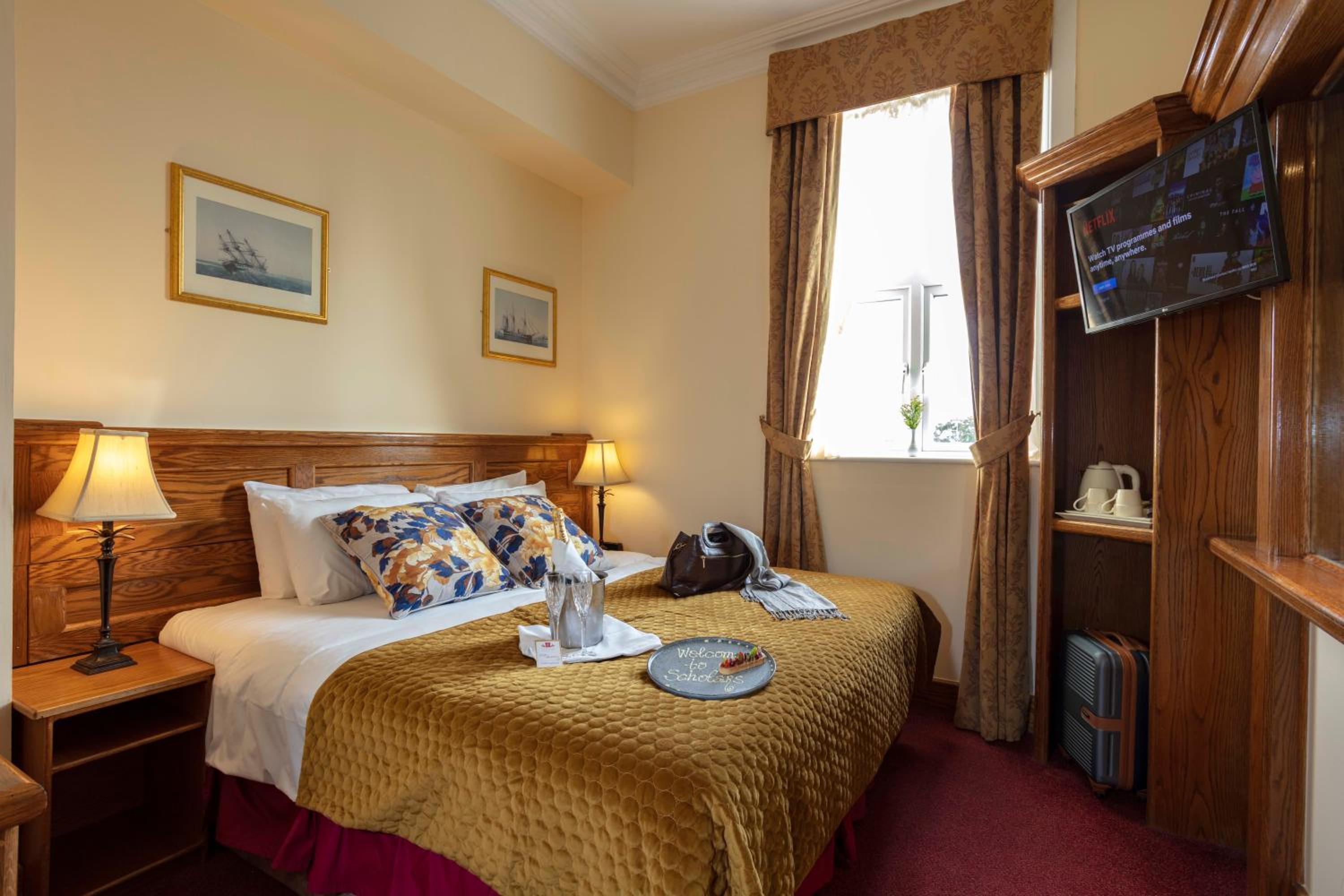 Double Room - Photo 2