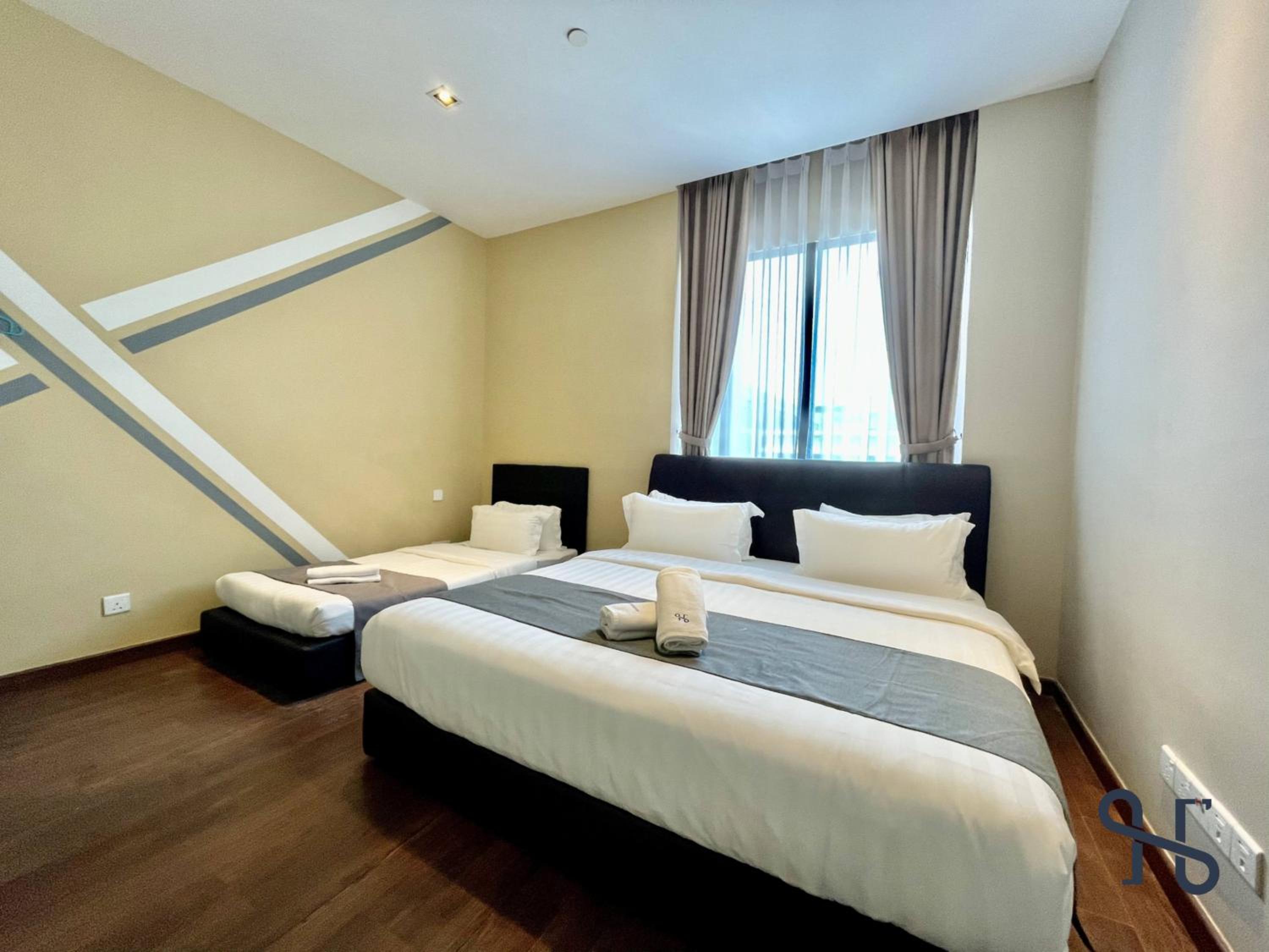 One-Bedroom Apartment - Photo 15