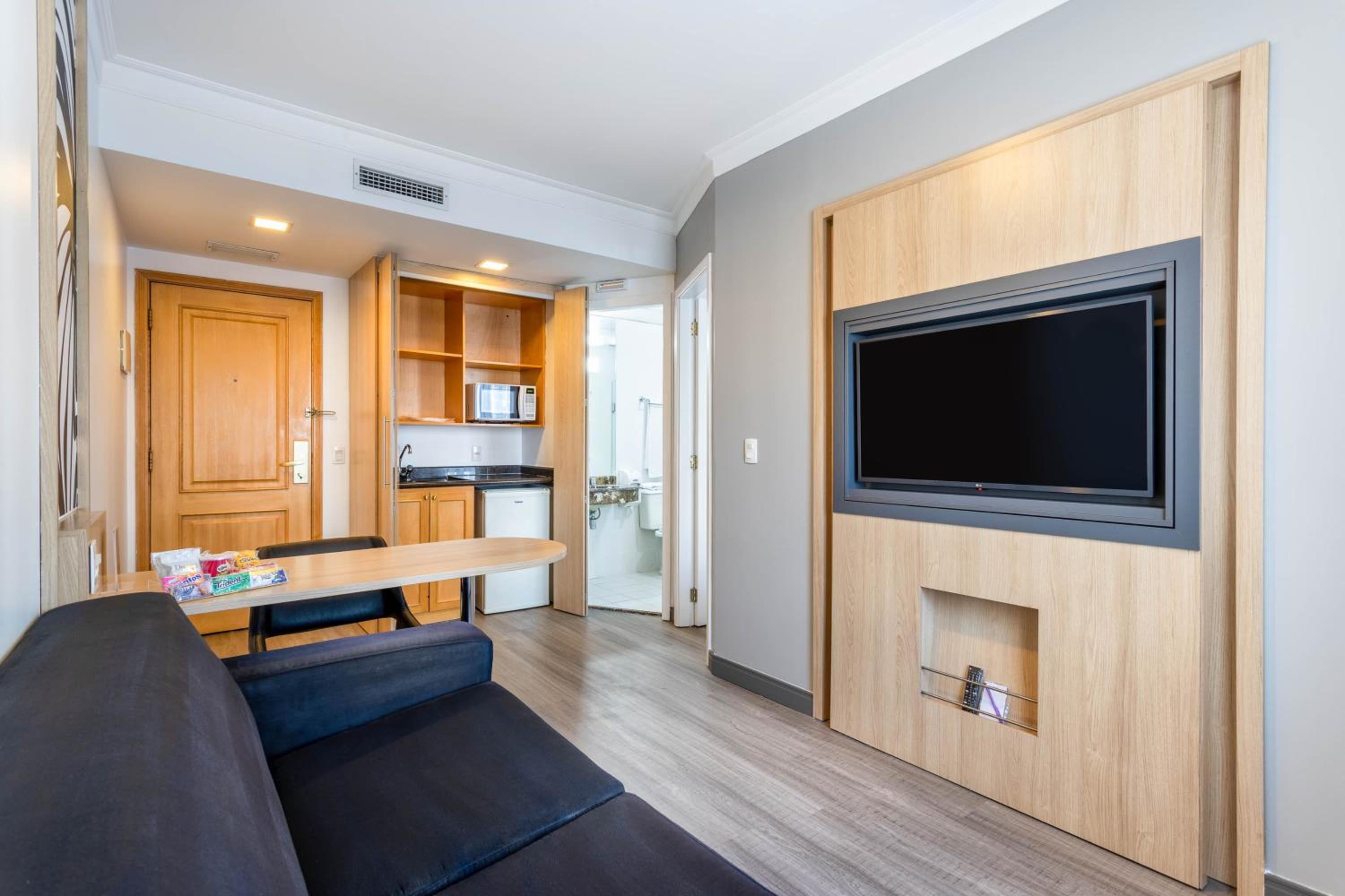 Standard Room with Two Single Beds