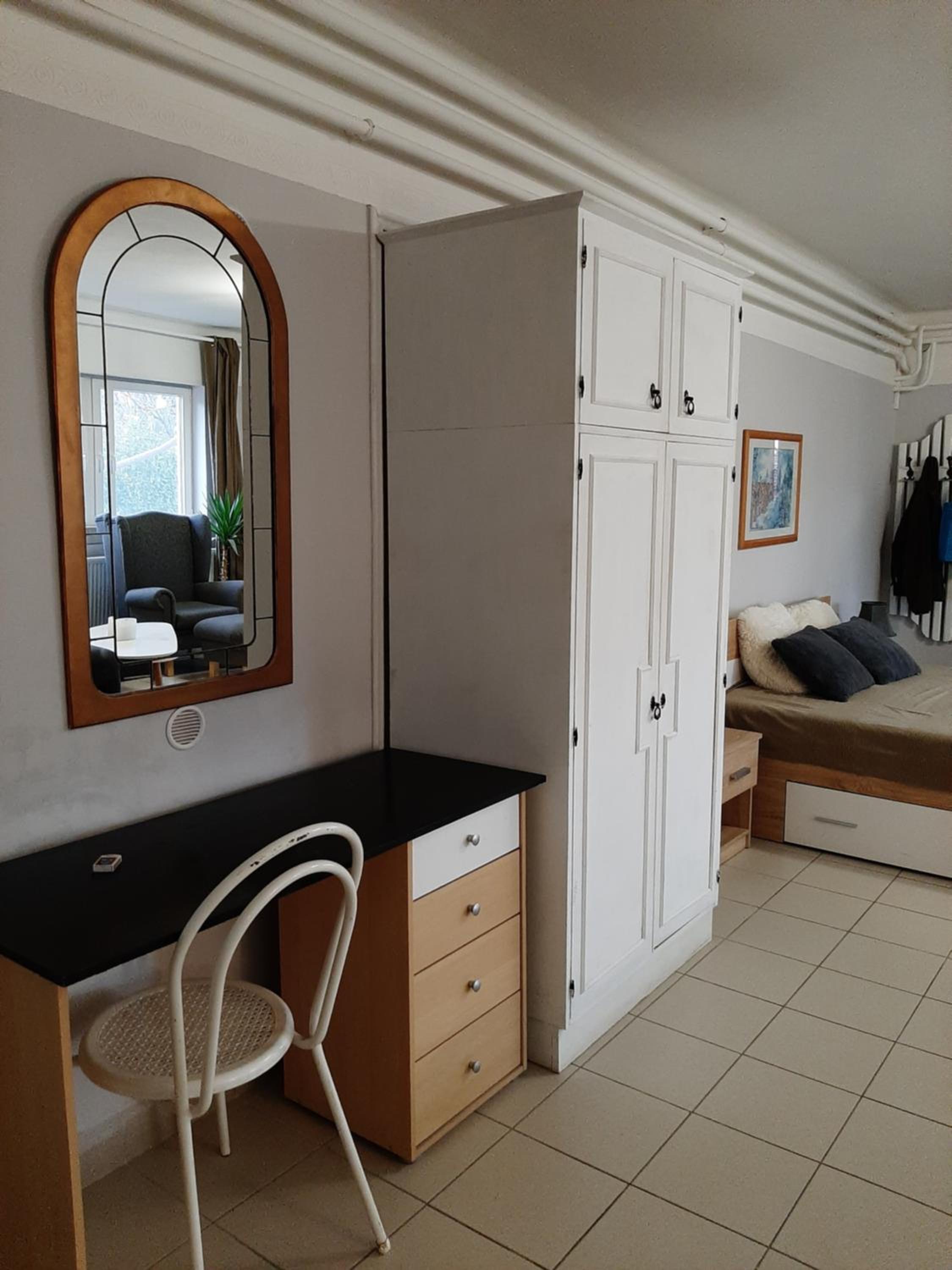 Apartment - Ground Floor photo 3