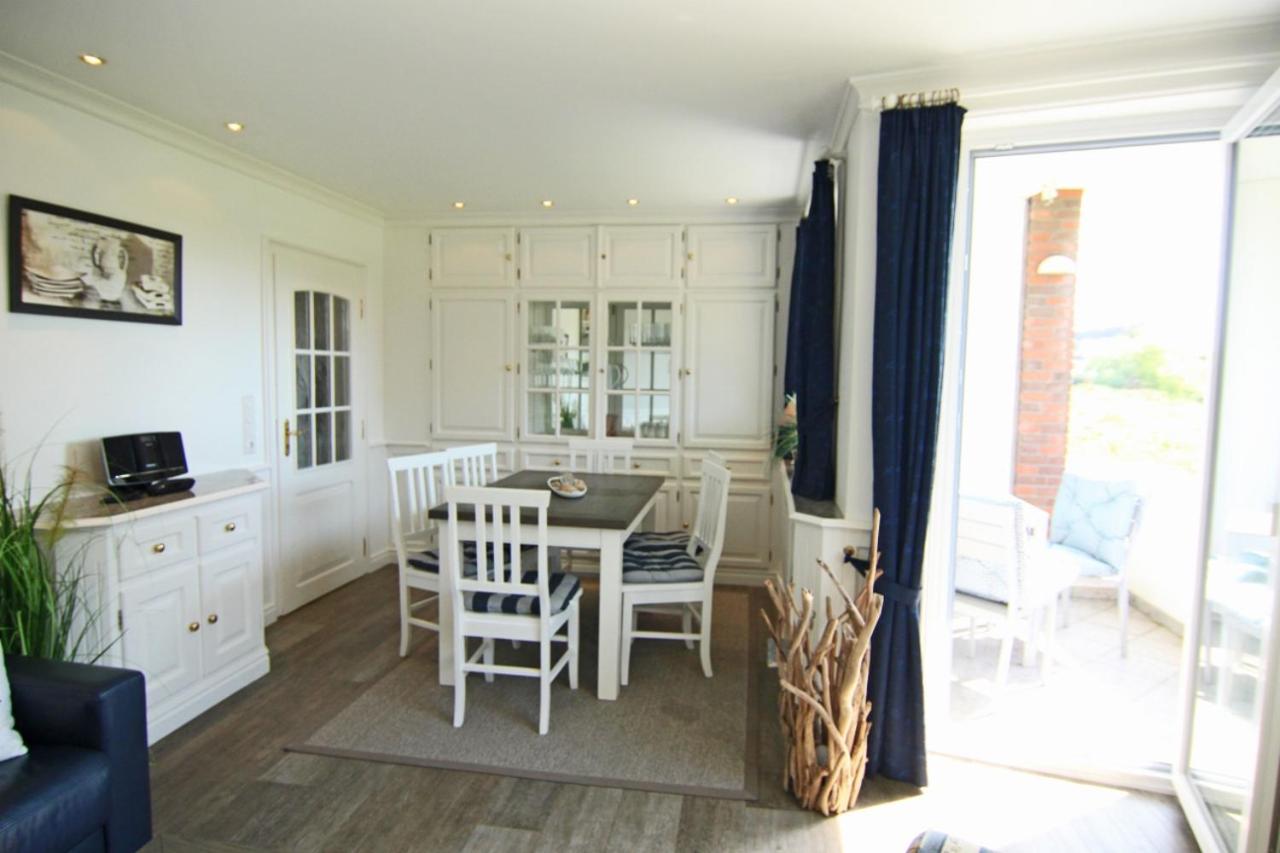 Apartment with Balcony - Photo 21