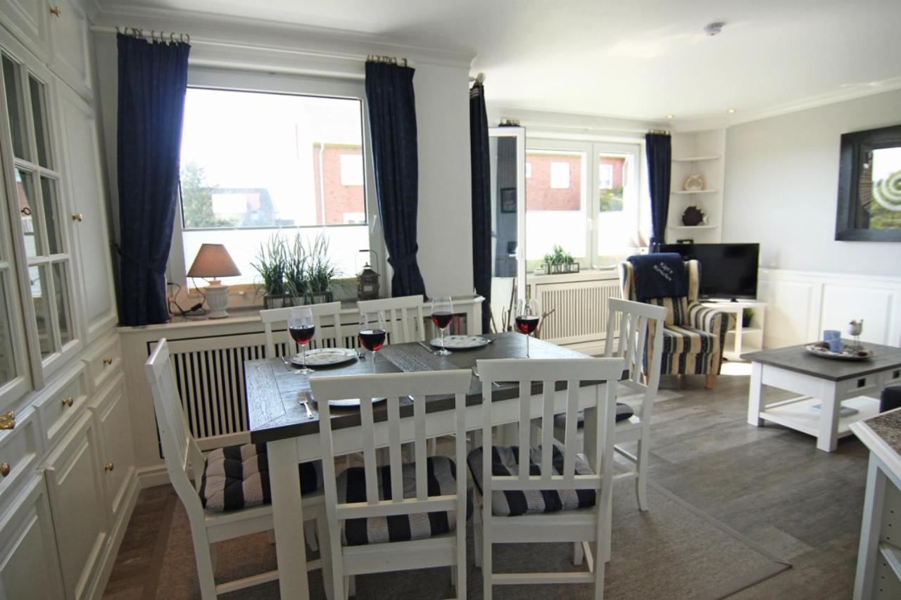 Apartment with Balcony - Photo 18