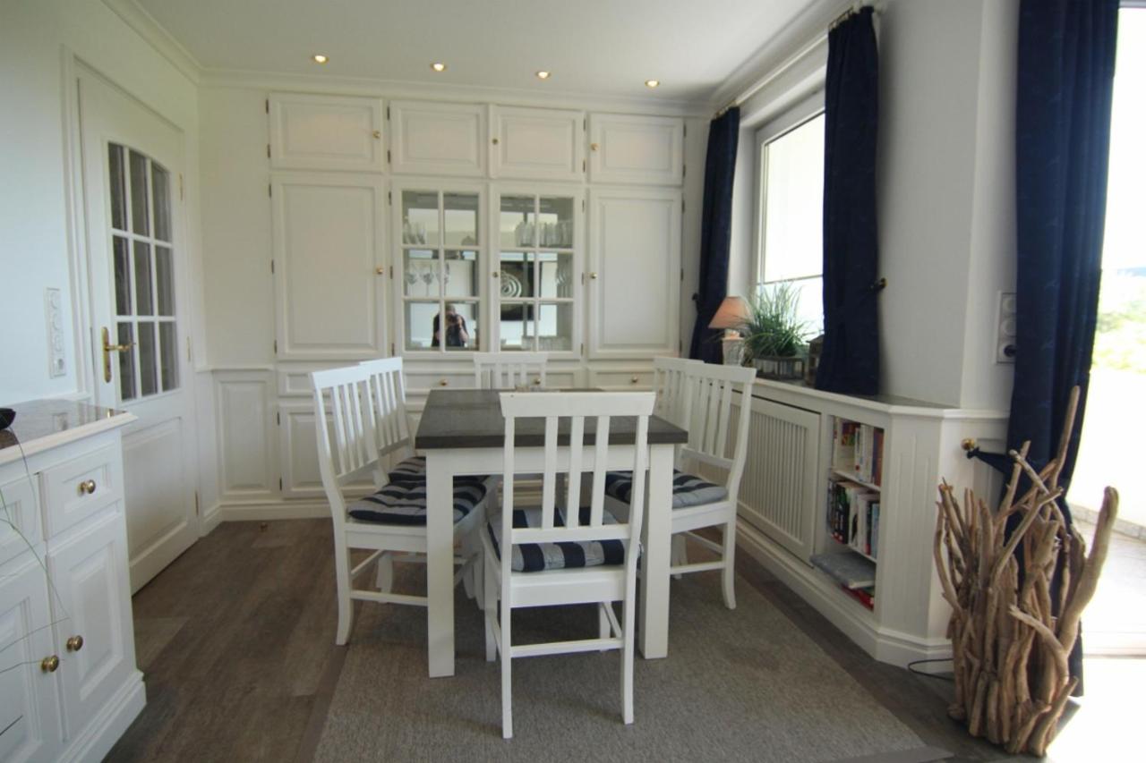 Apartment with Balcony - Photo 16