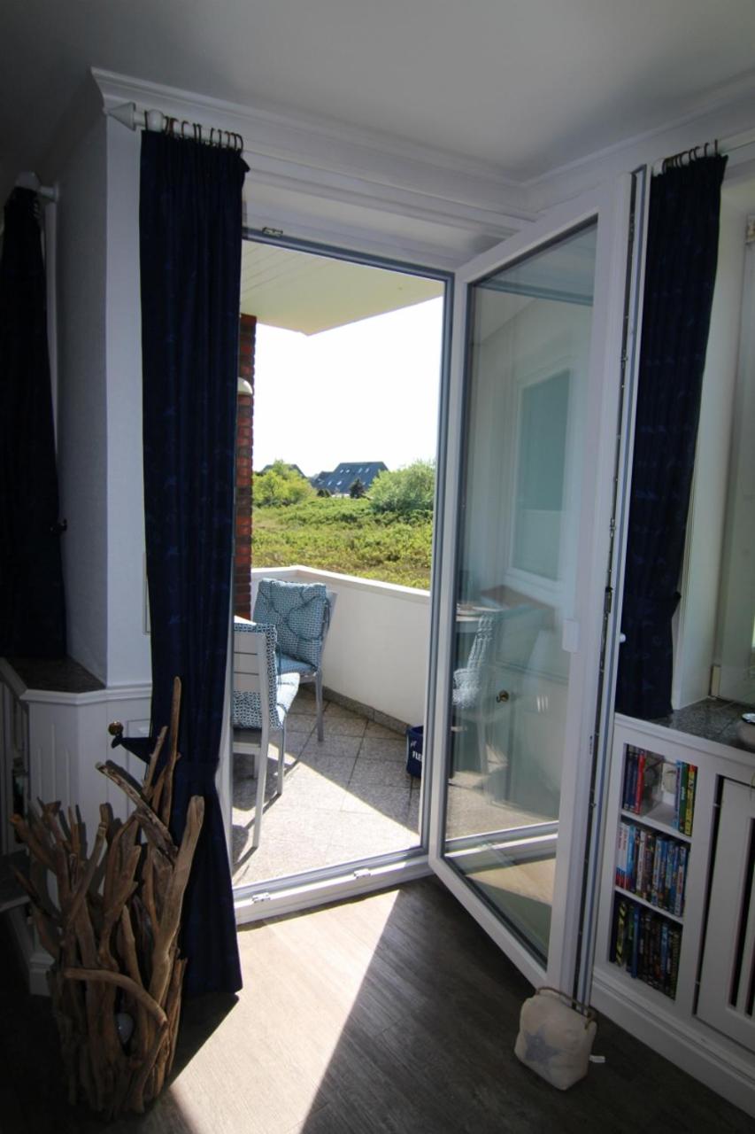 Apartment with Balcony - Photo 15
