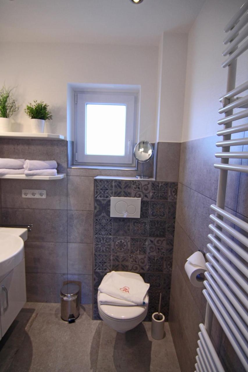 Apartment with Balcony - Photo 13
