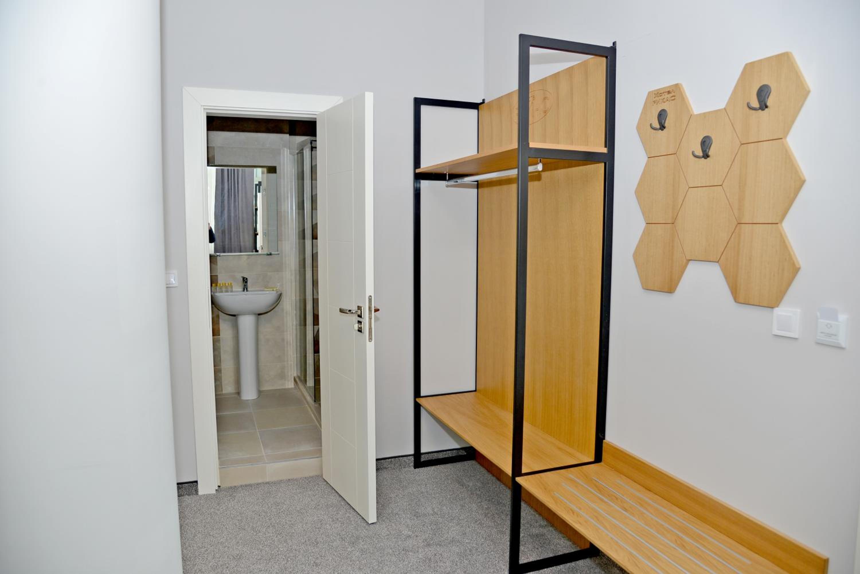 Deluxe Double Room - Photo 1
