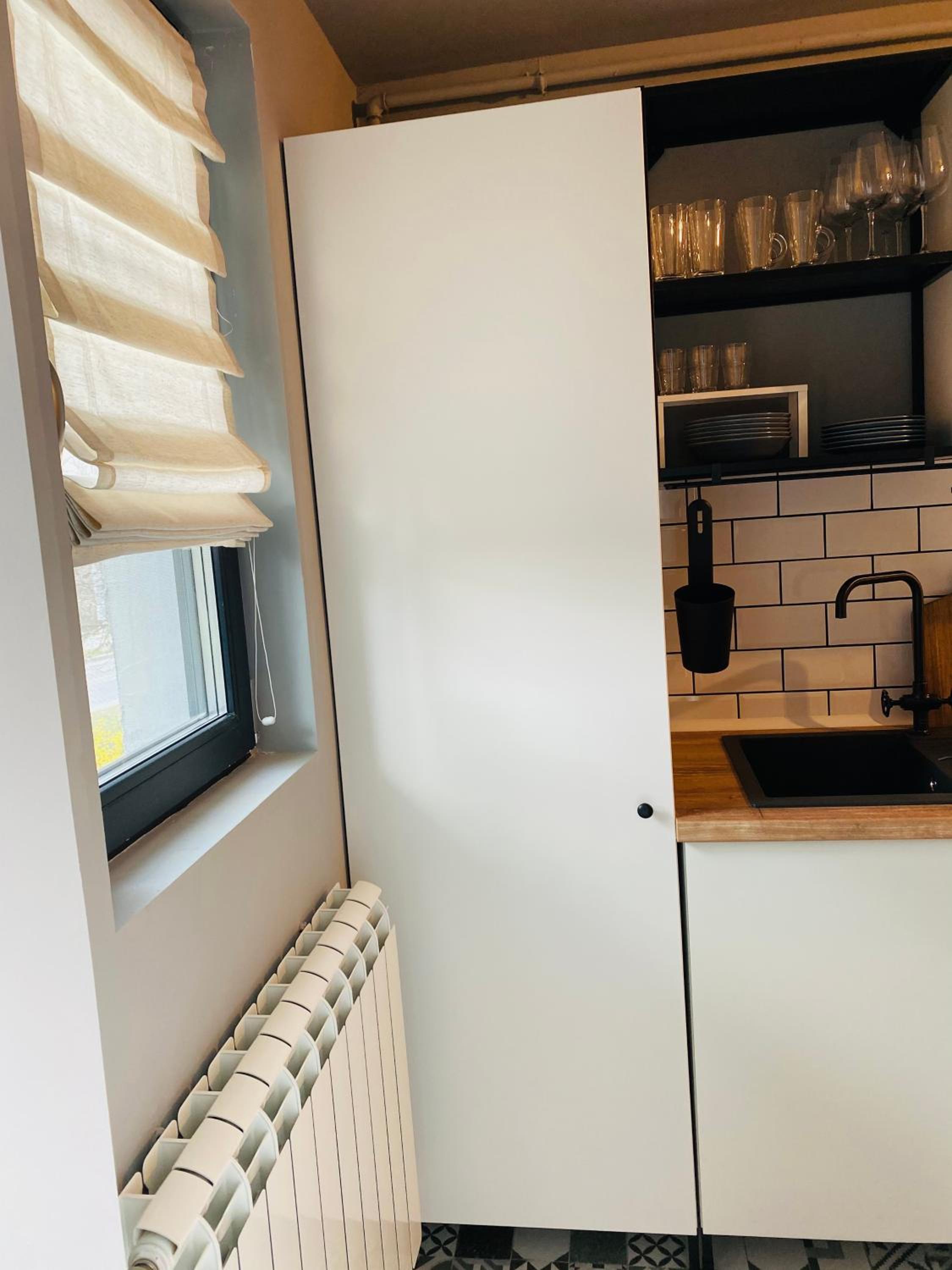 One-Bedroom Apartment - Photo 40