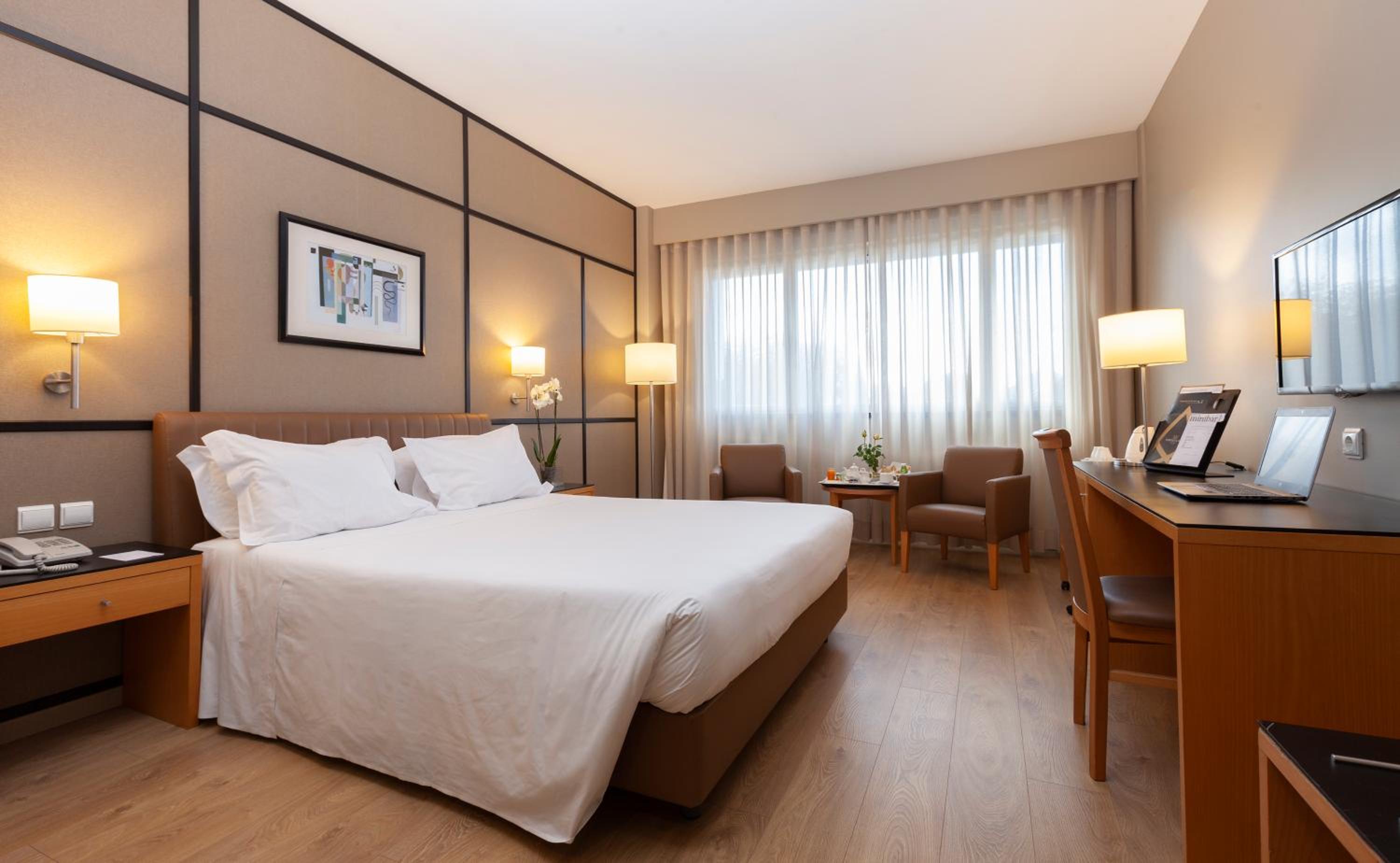 Standard Double Room - Photo 5