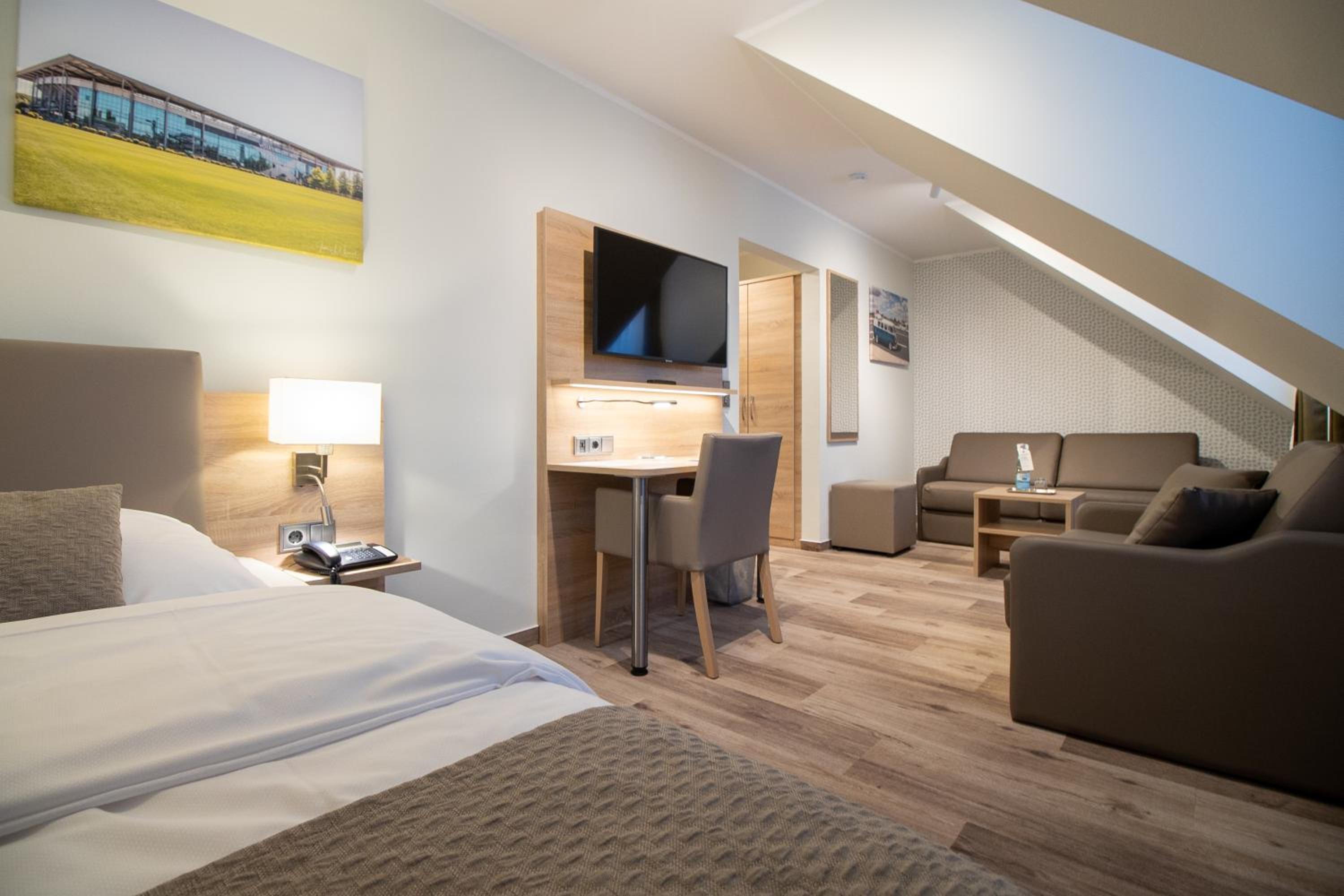 Standard Family Room photo 1