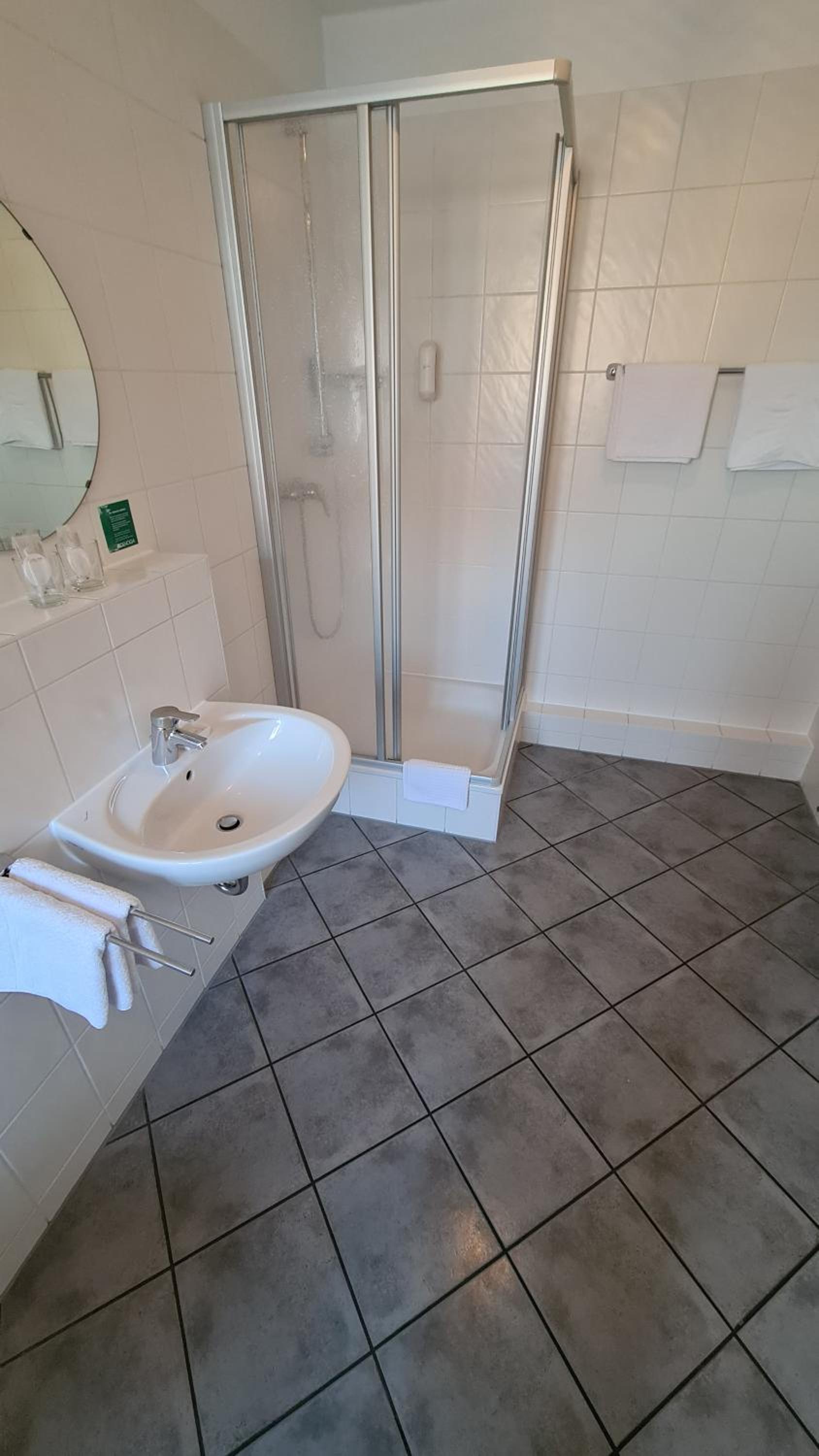 Double Room with Private Bathroom photo 2